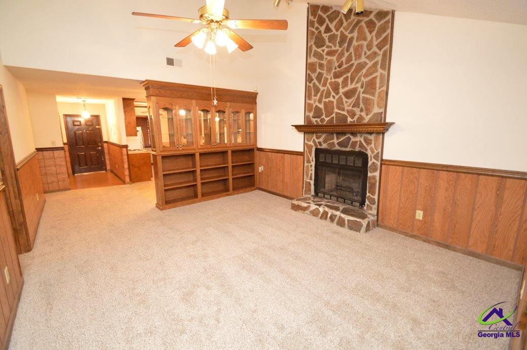 306 Westcliff Center