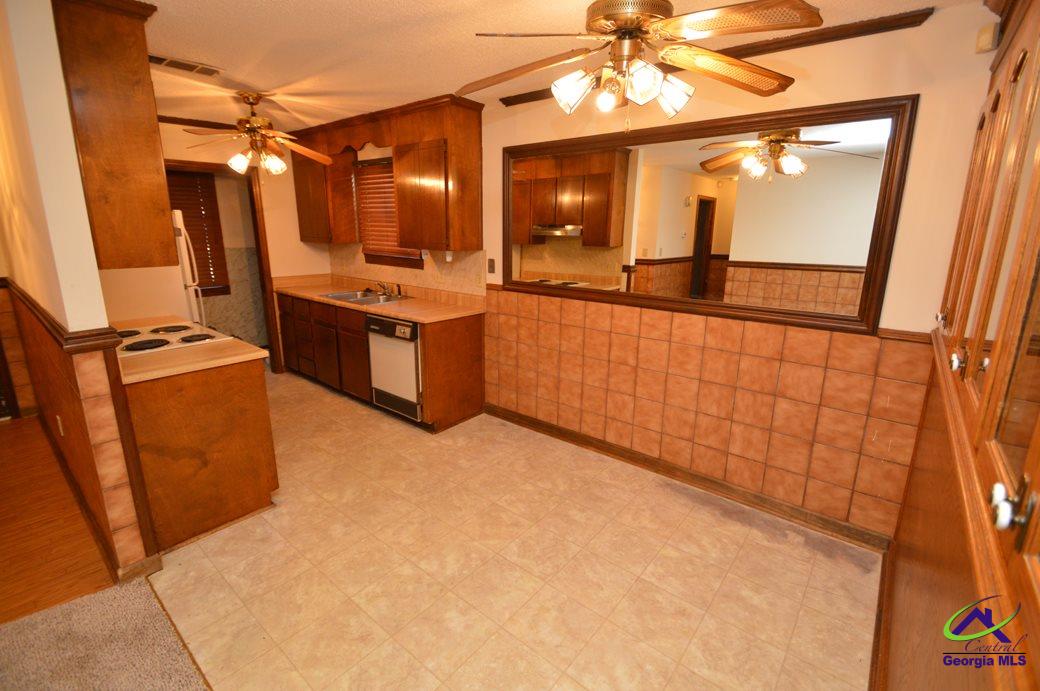 306 Westcliff Center