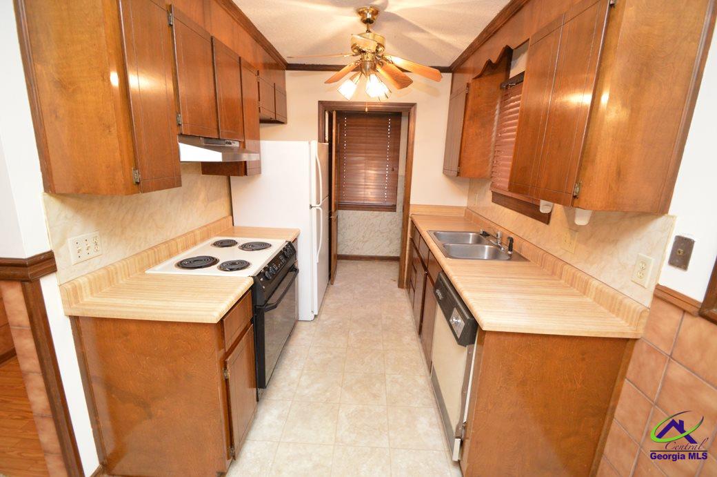 306 Westcliff Center