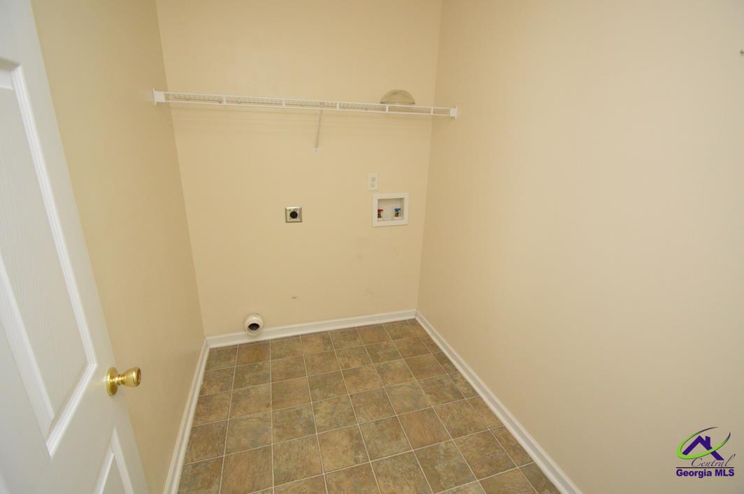 304 Linksview Drive