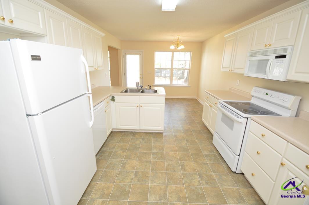 304 Linksview Drive