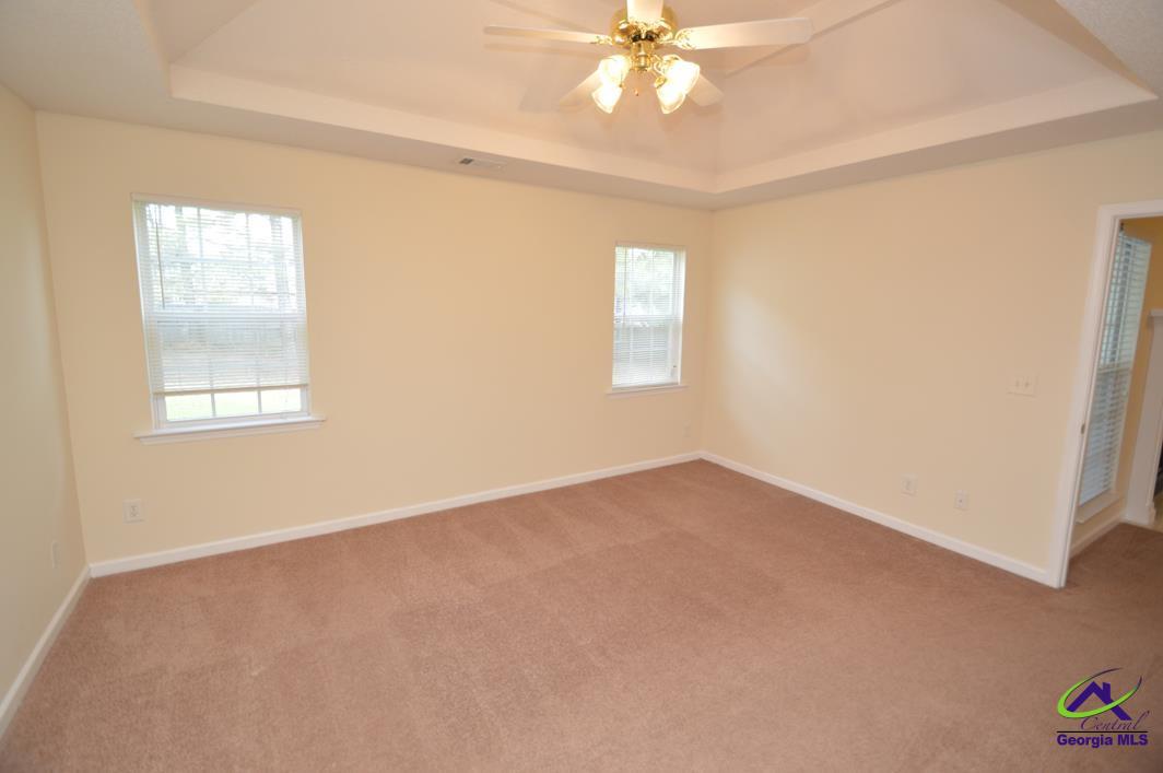 304 Linksview Drive