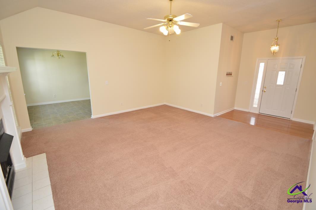 304 Linksview Drive