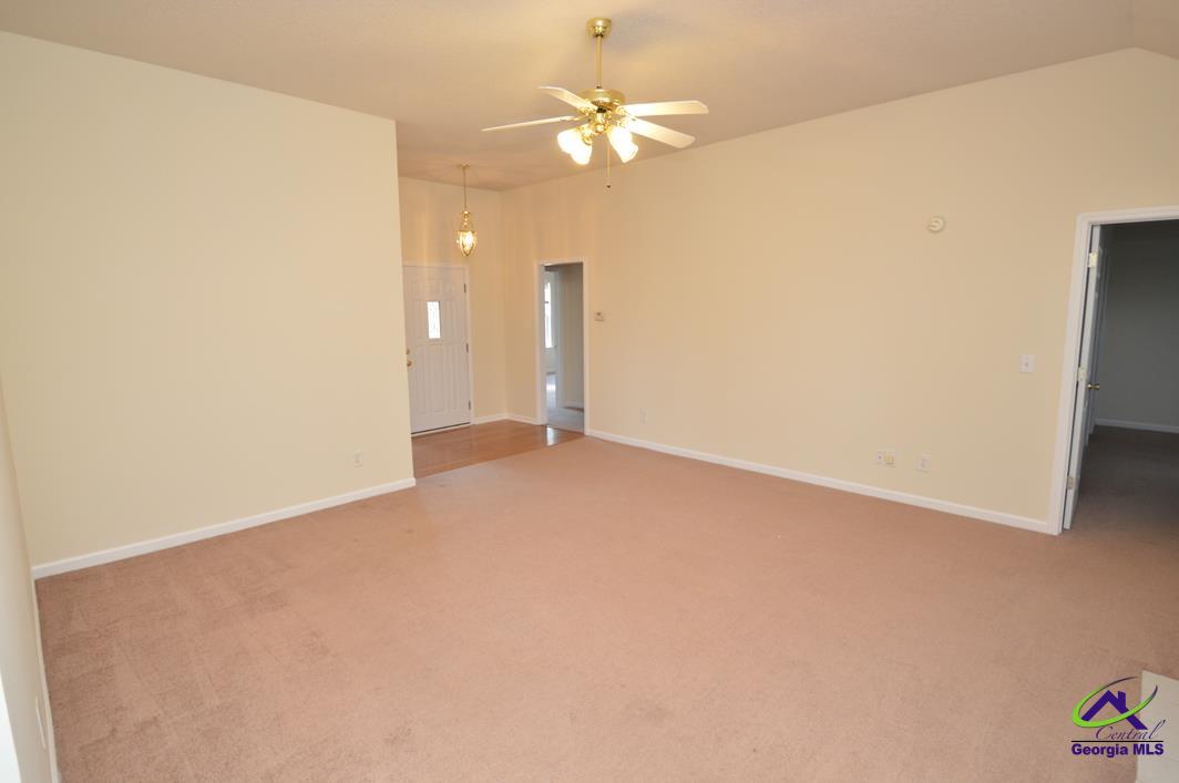 304 Linksview Drive