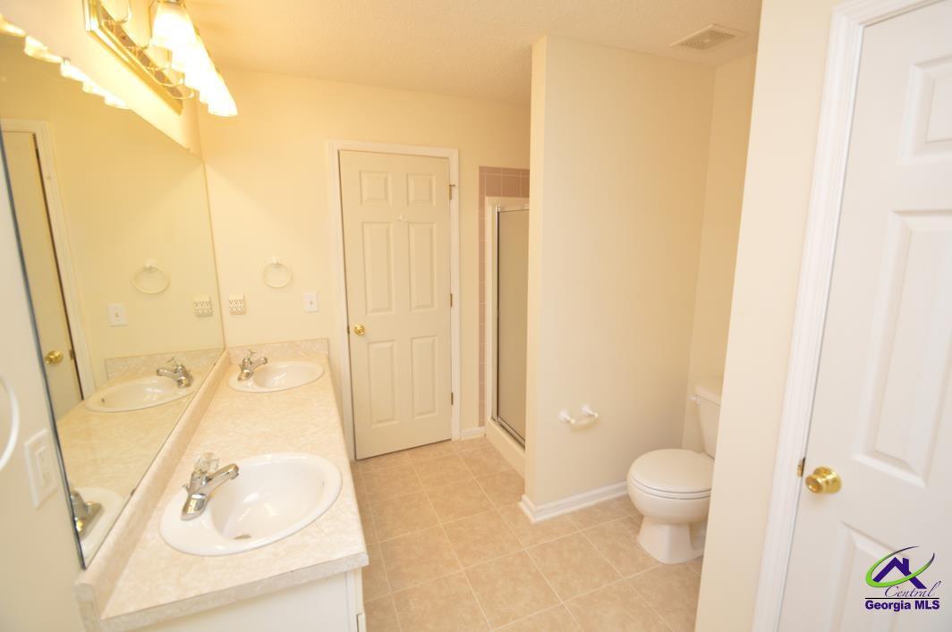 304 Linksview Drive