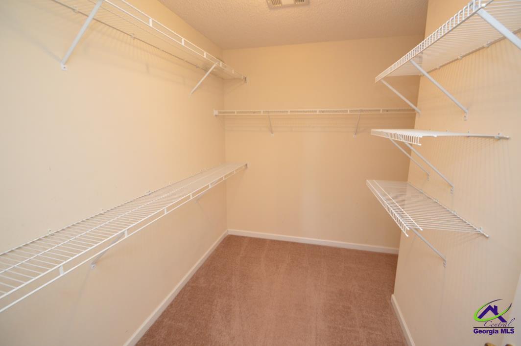 304 Linksview Drive