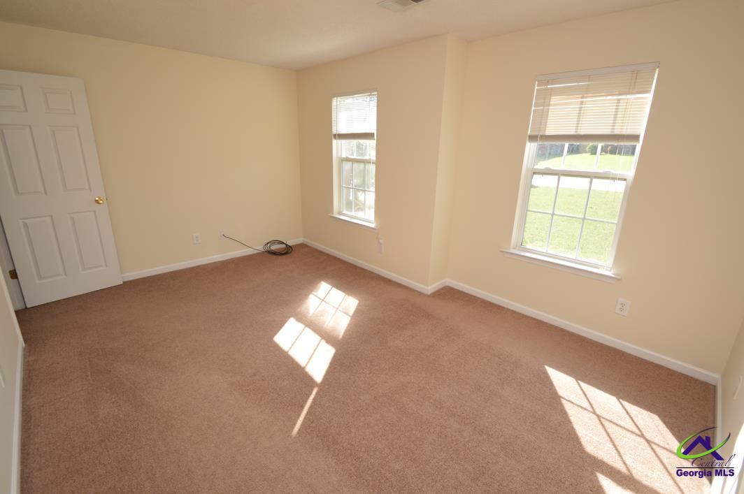 304 Linksview Drive