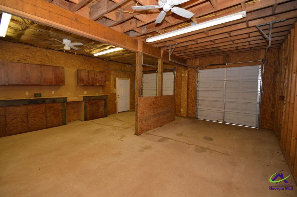 519 Grove Lane