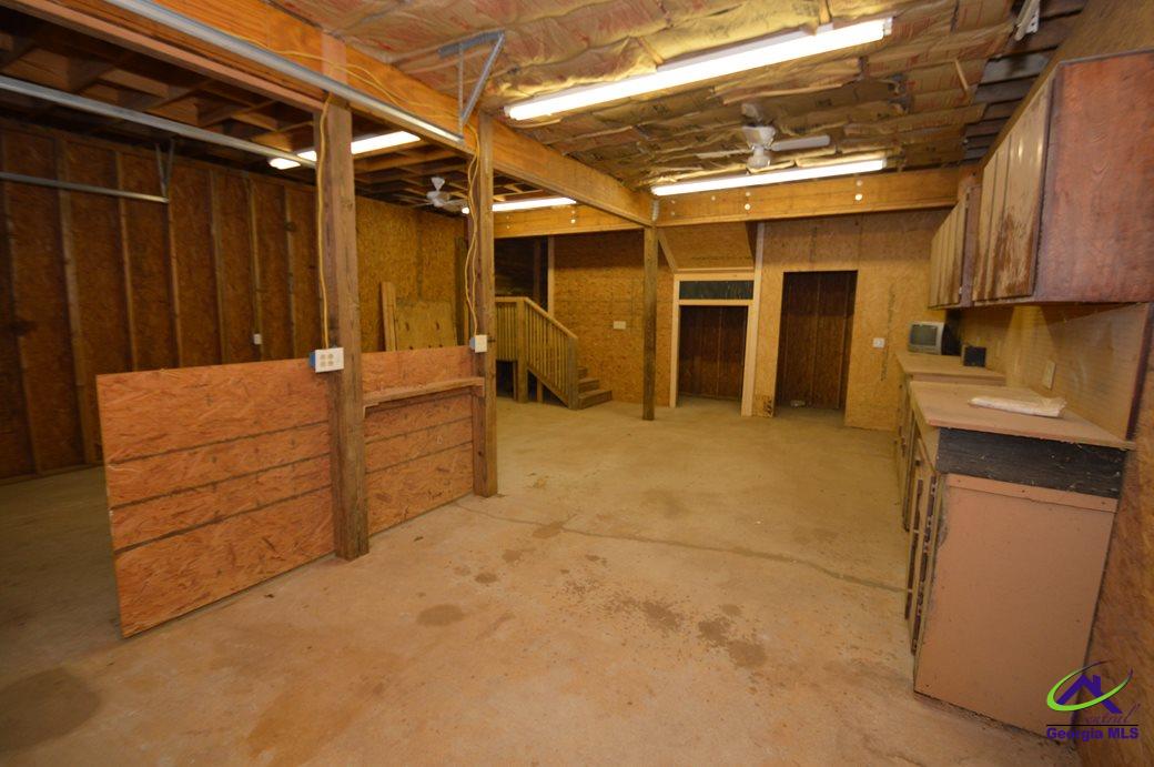 519 Grove Lane
