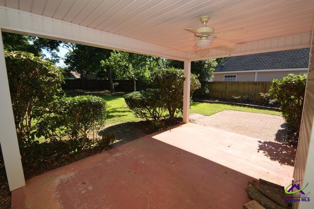 519 Grove Lane