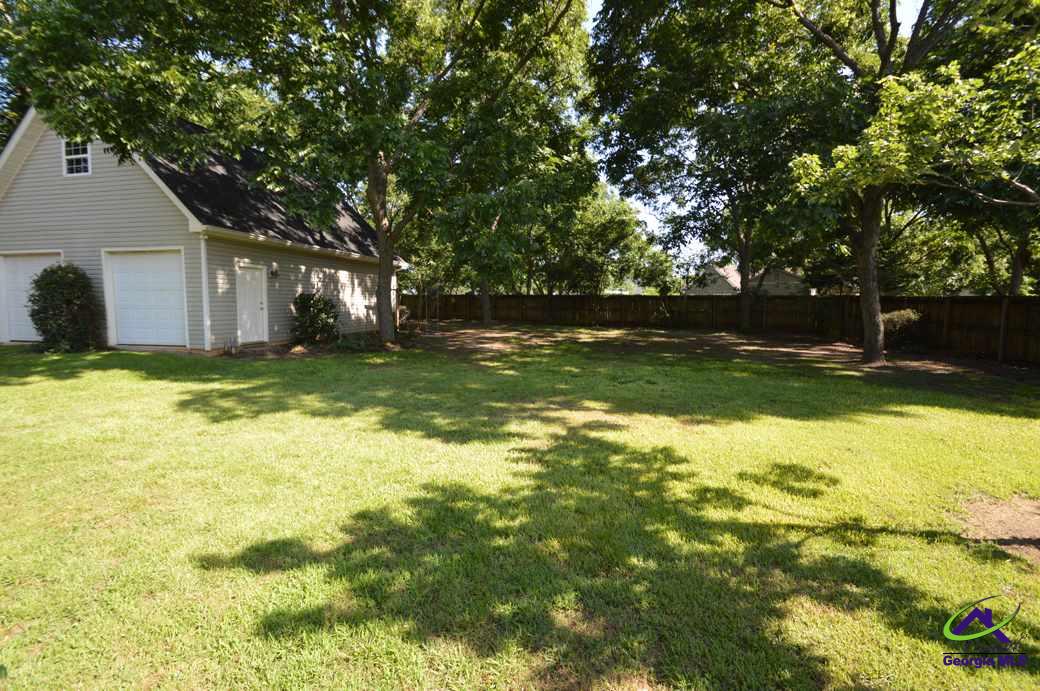 519 Grove Lane