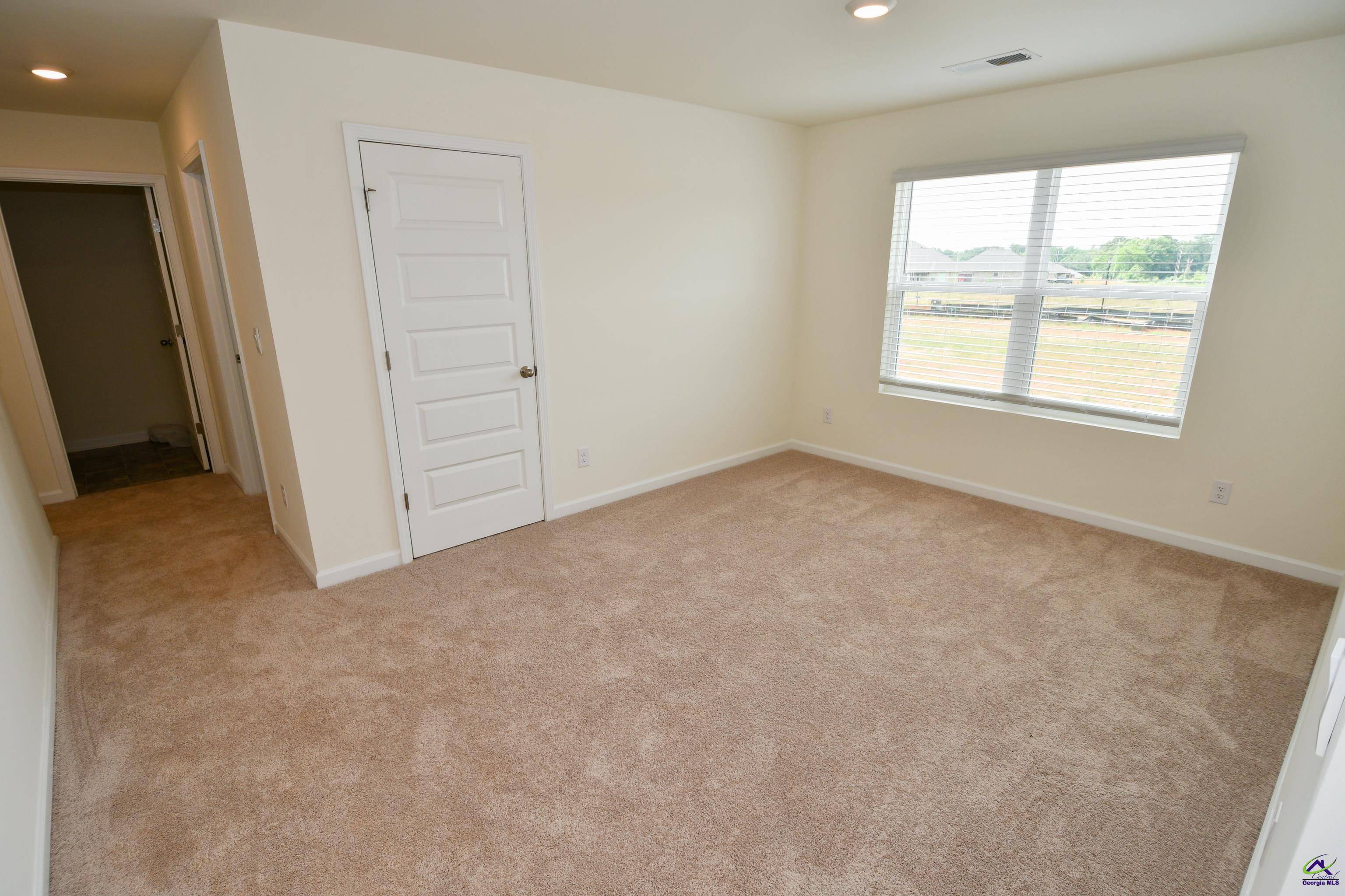 111 Farmers Way