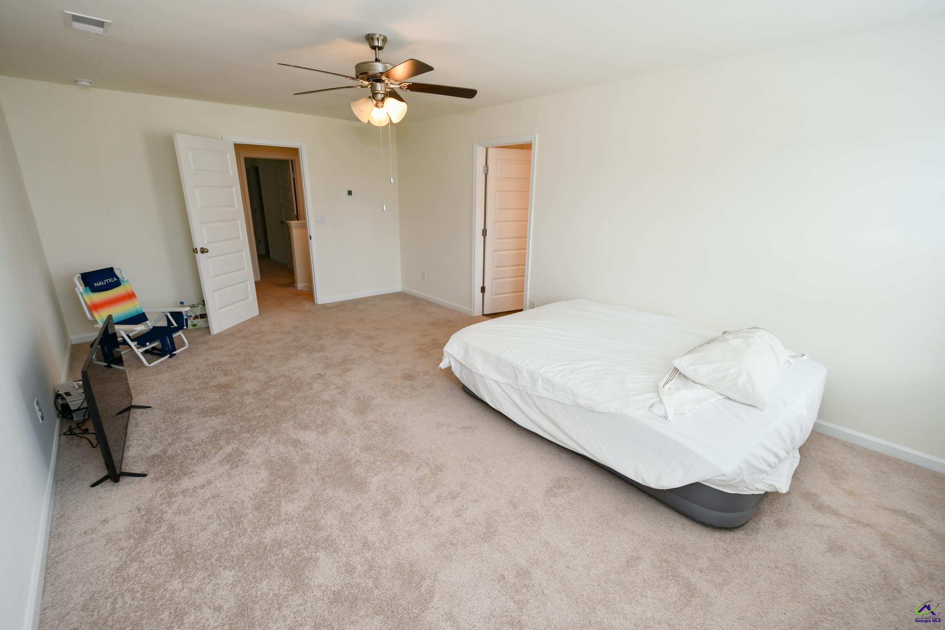 111 Farmers Way