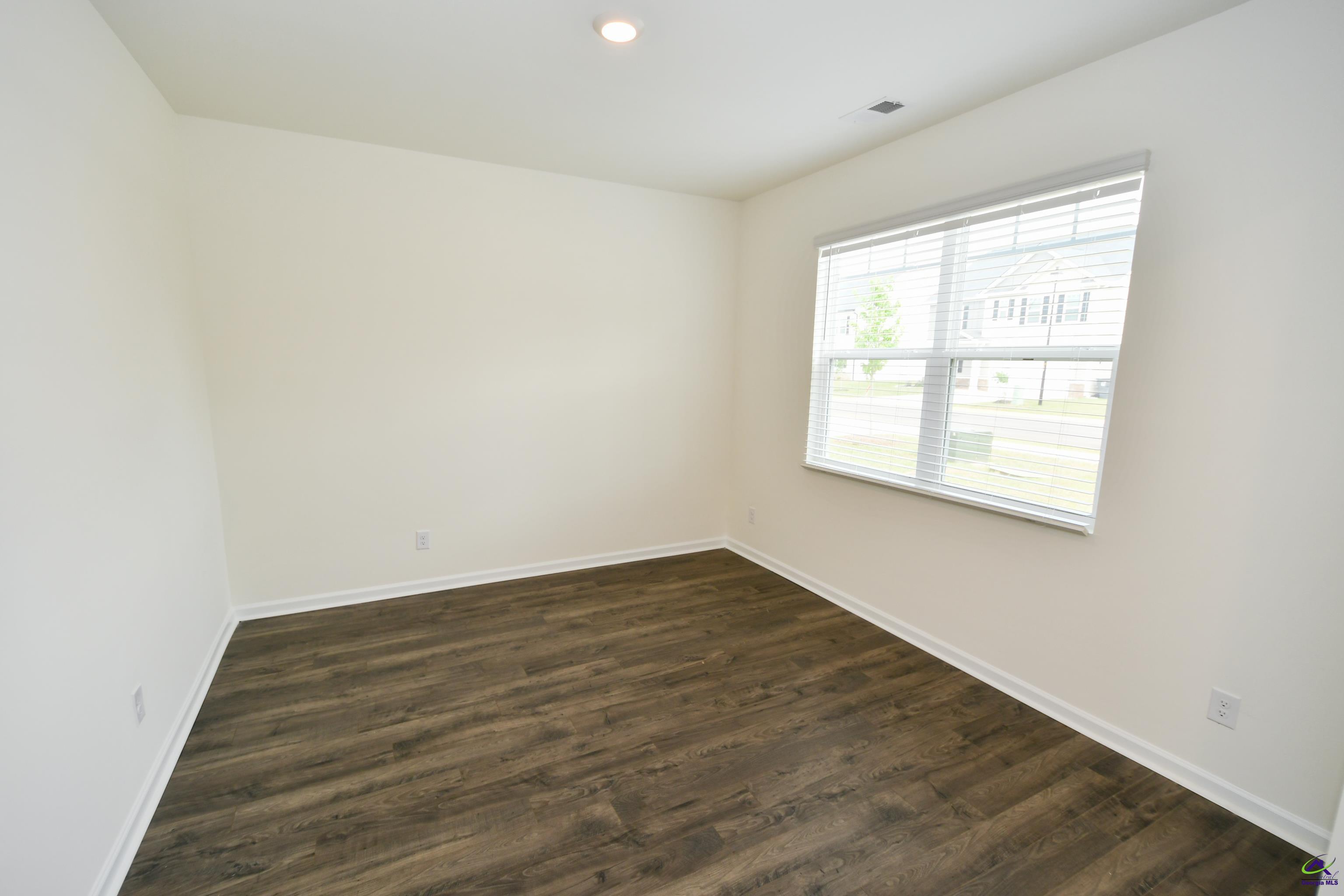 111 Farmers Way