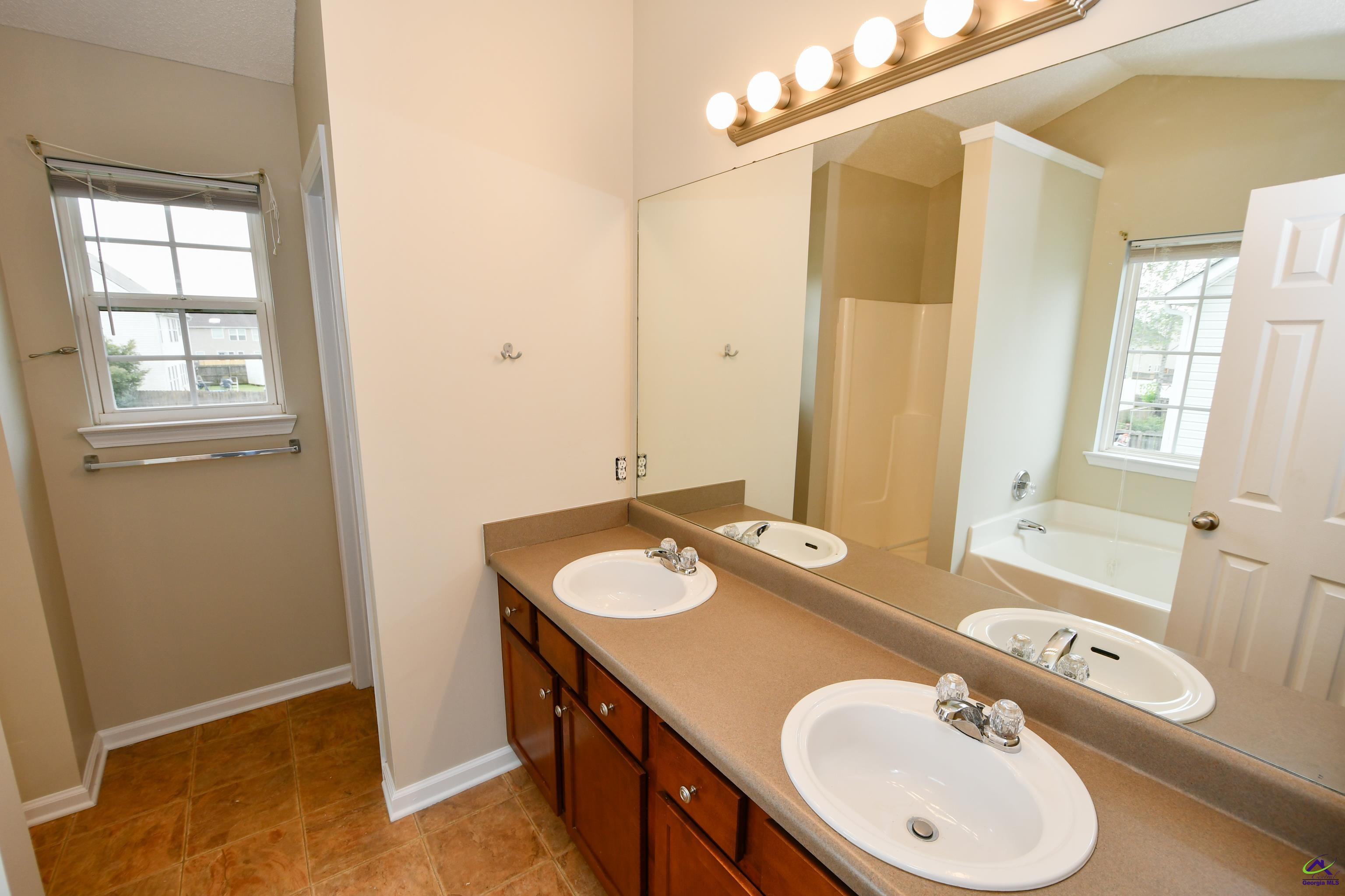 515 Arrie Drive