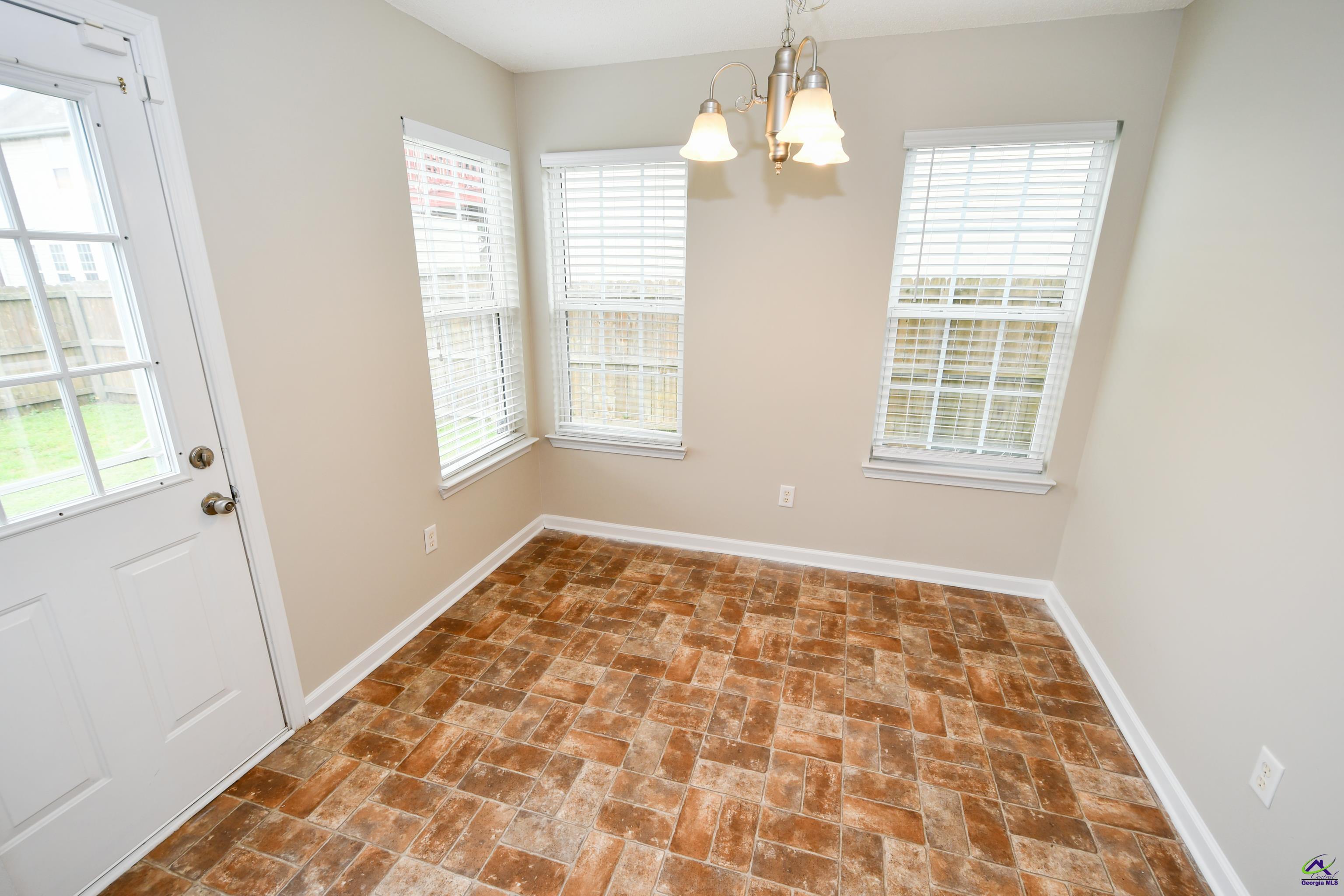 515 Arrie Drive