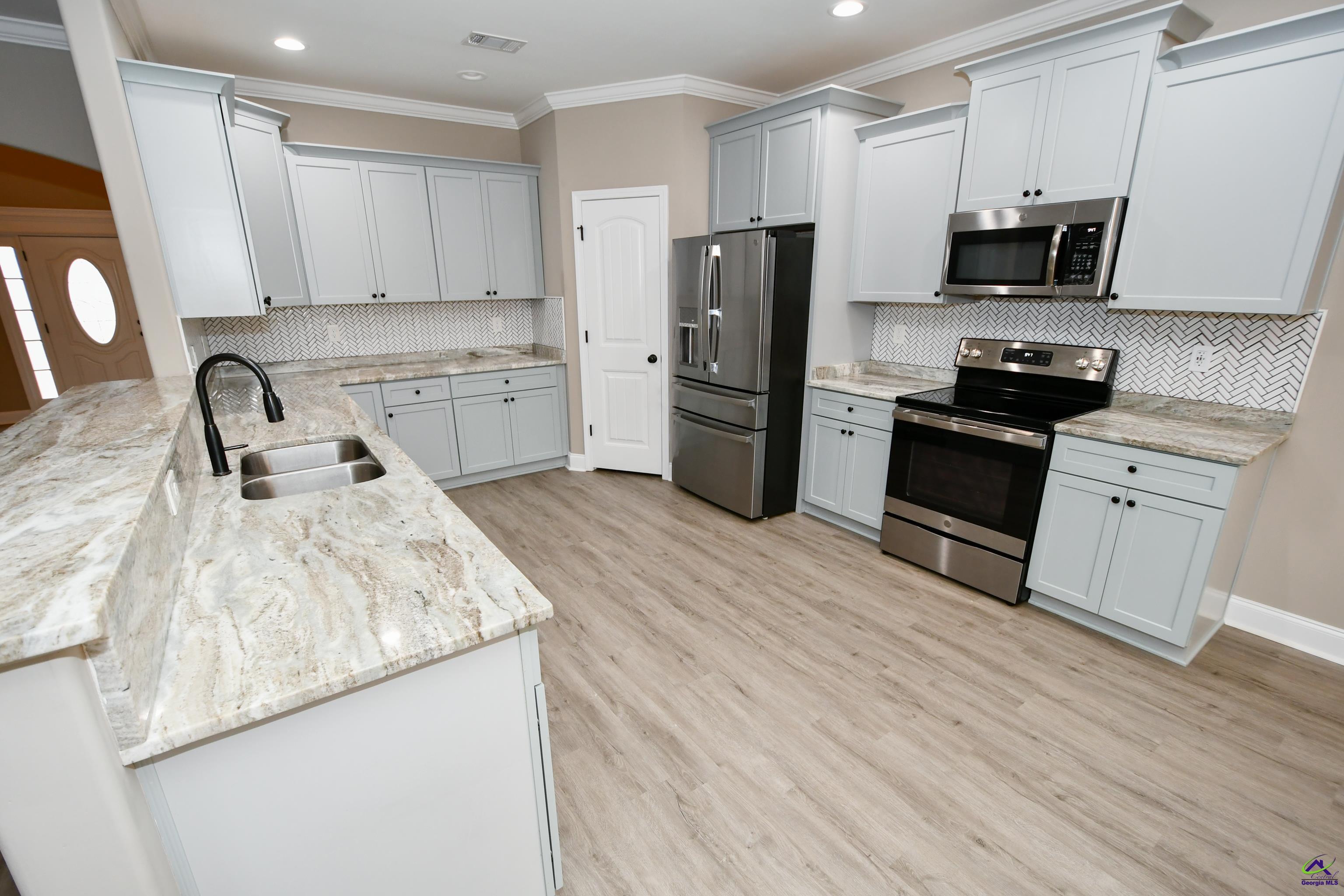 202 Legacy Court