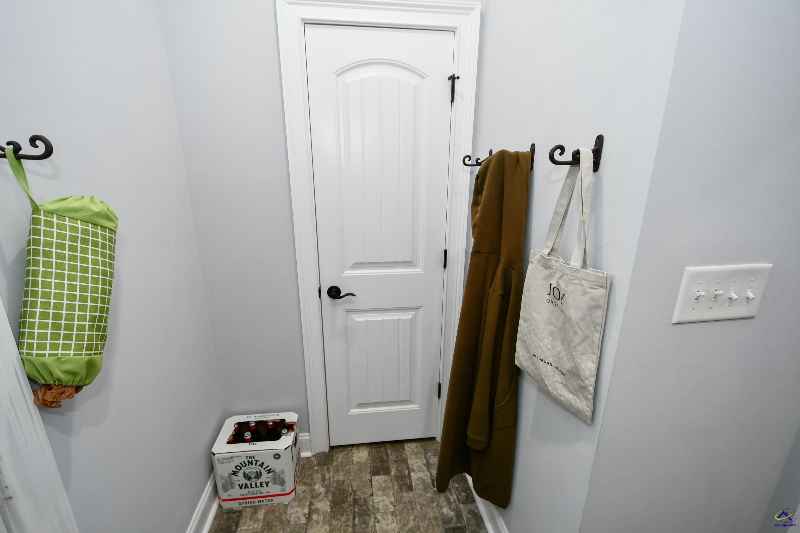 104 Ferruginous Court
