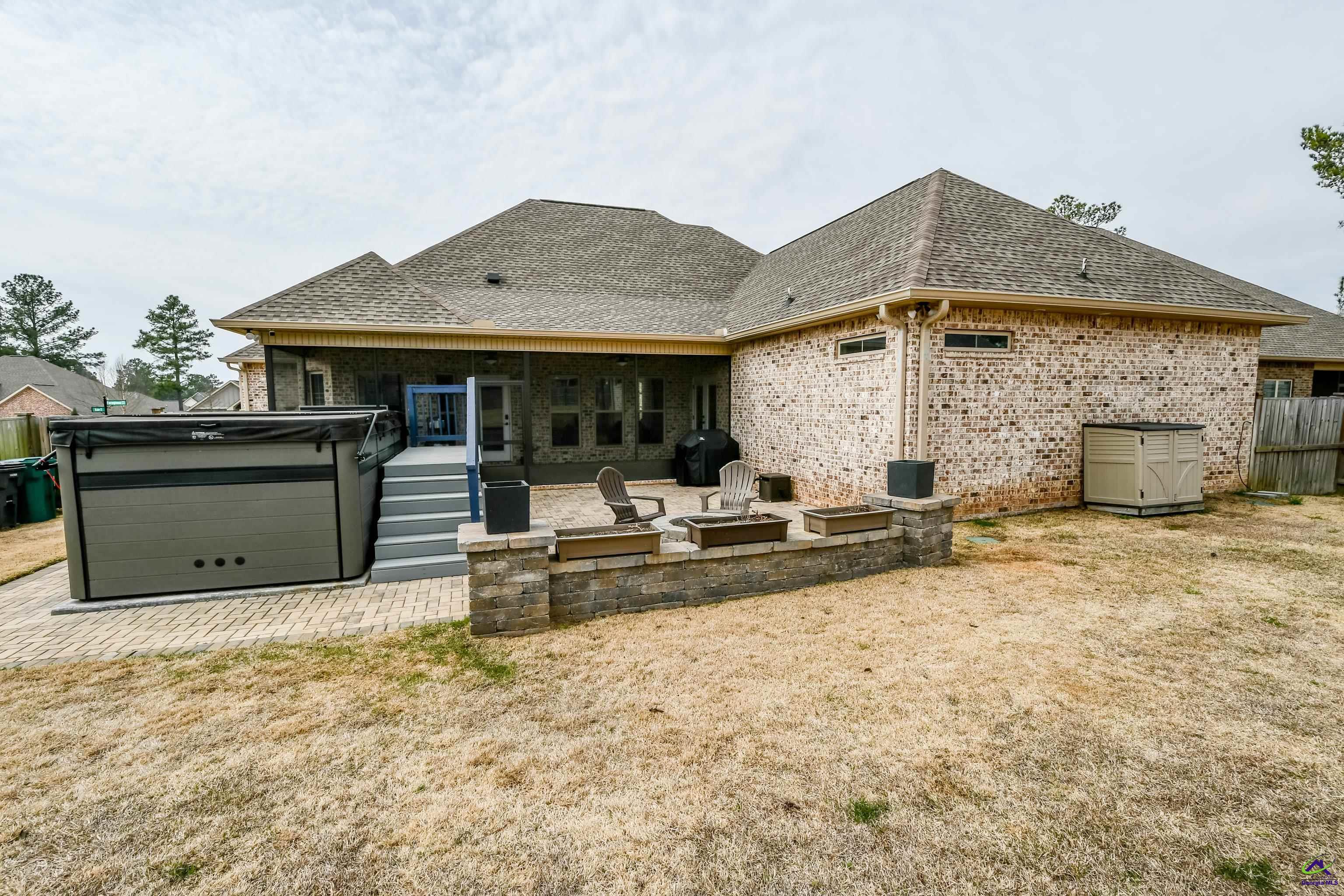104 Ferruginous Court