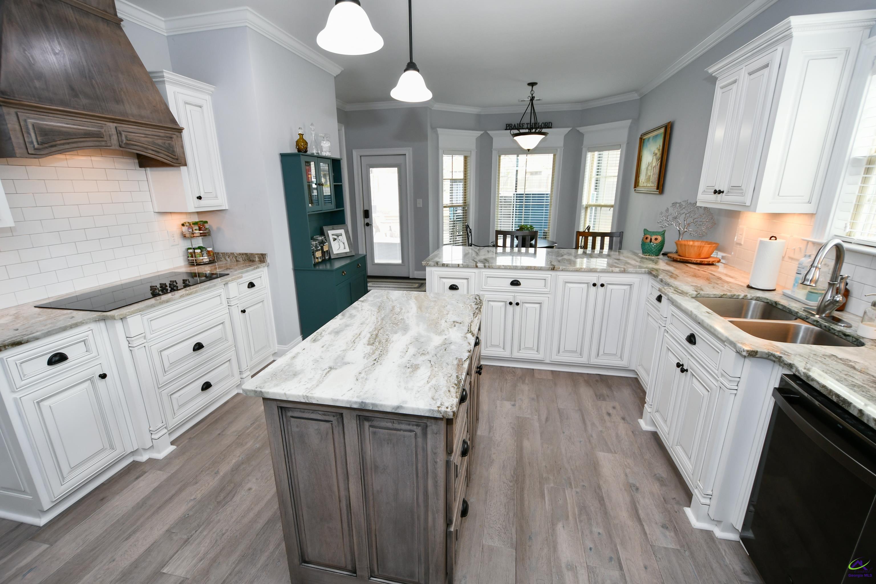 104 Ferruginous Court
