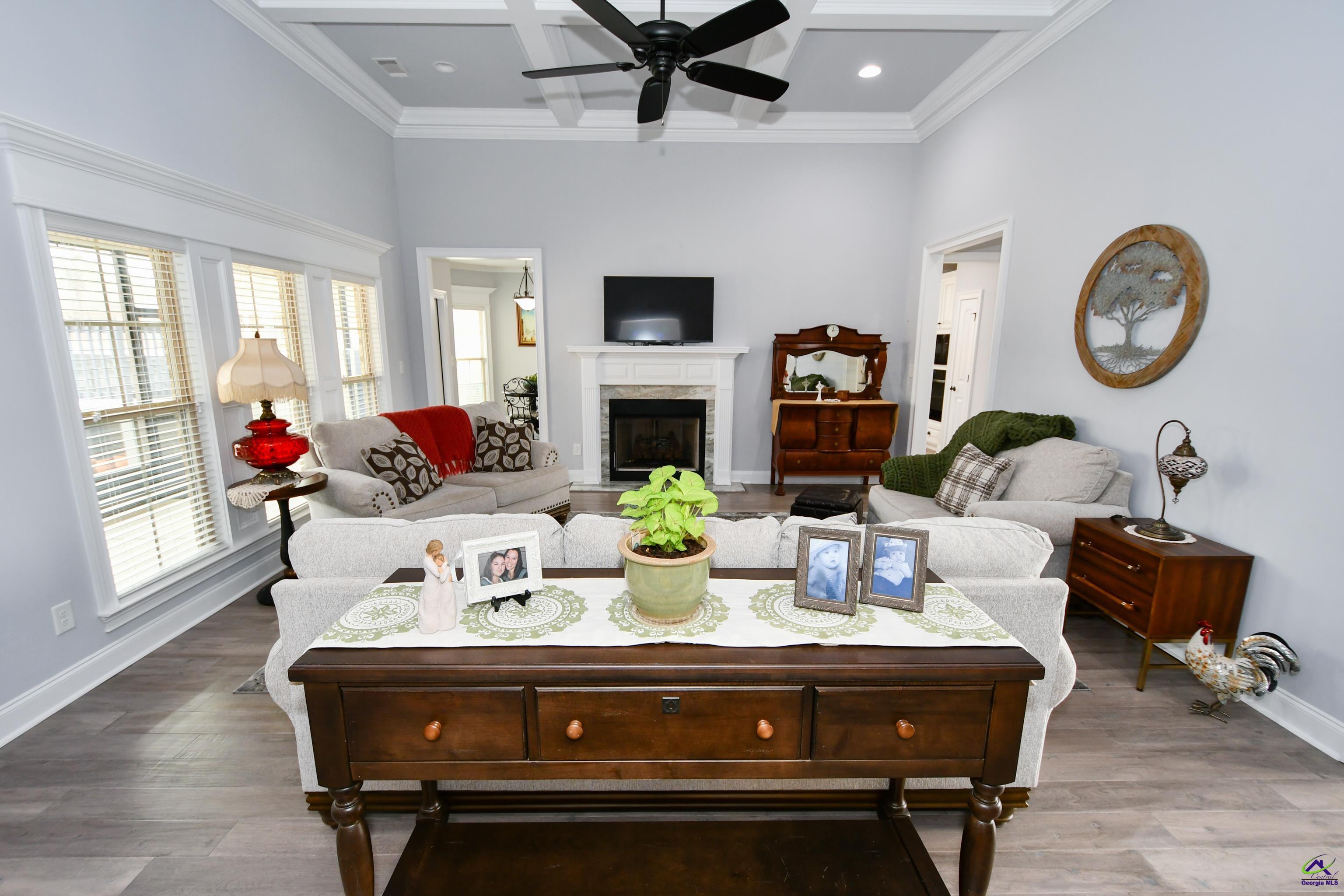 104 Ferruginous Court