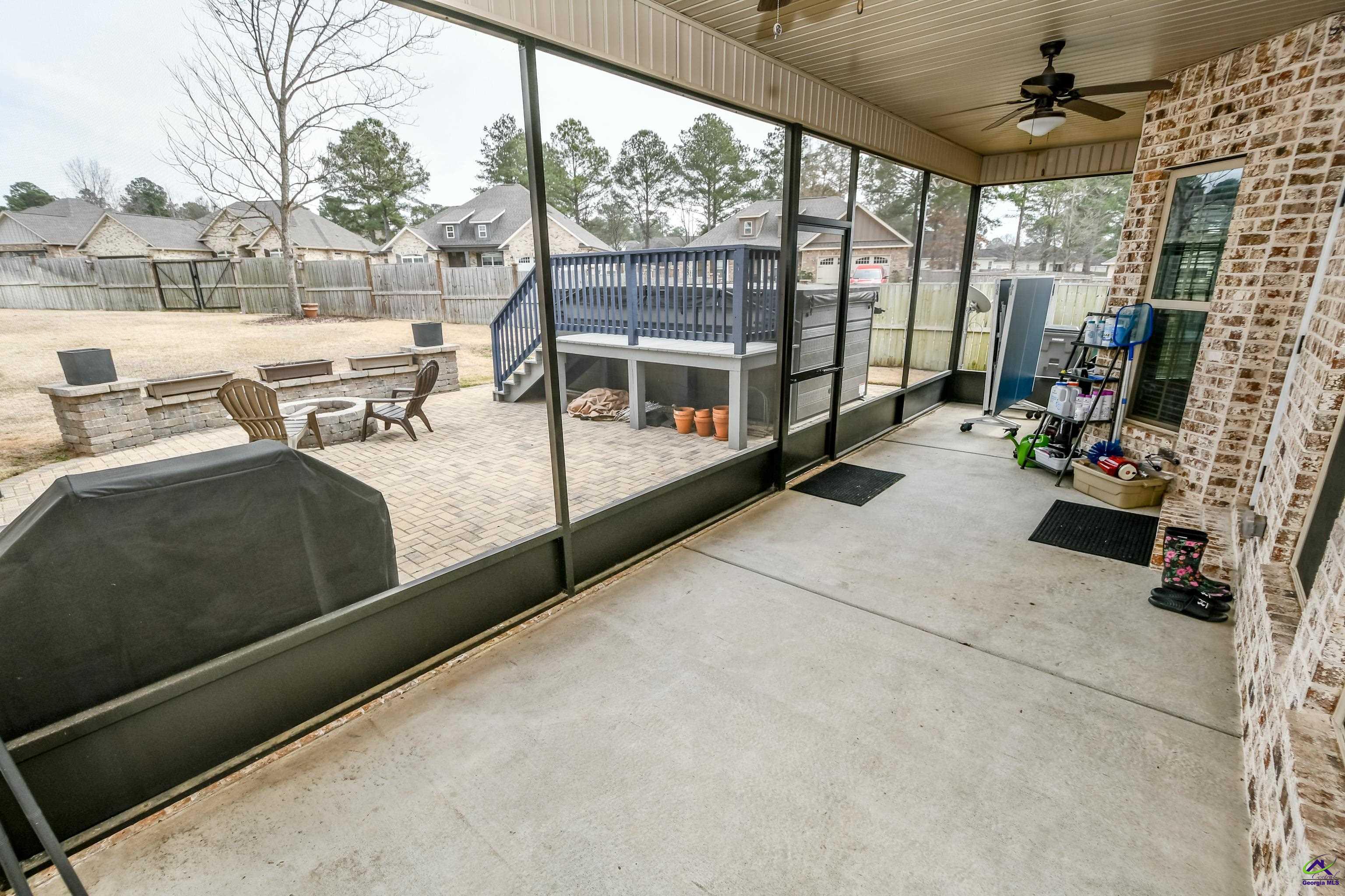 104 Ferruginous Court