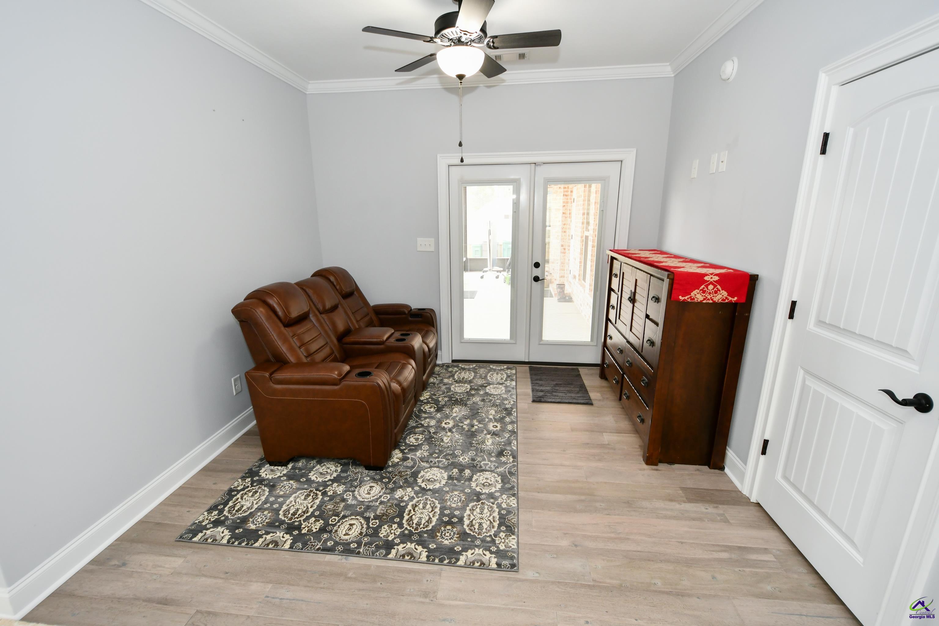 104 Ferruginous Court