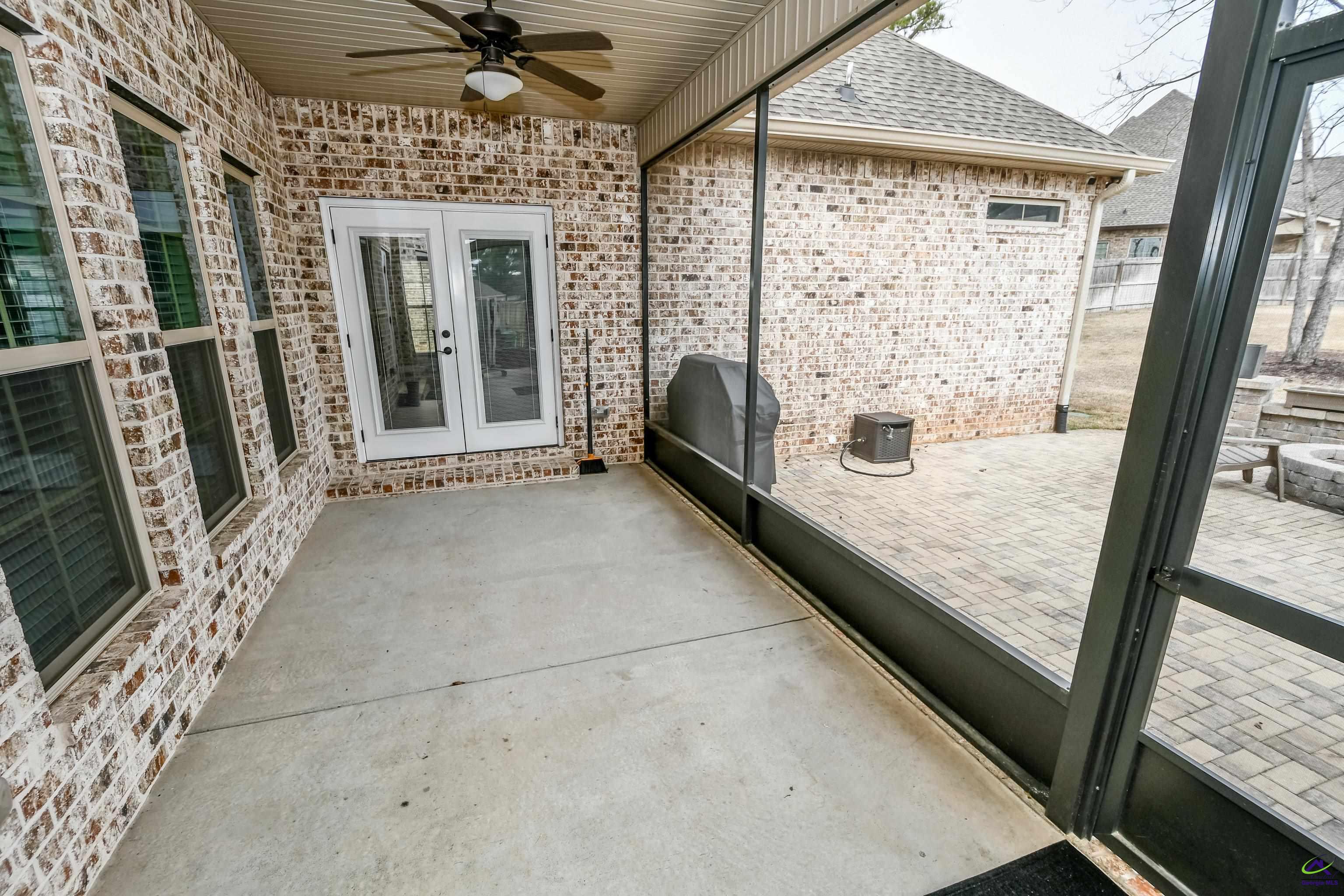 104 Ferruginous Court