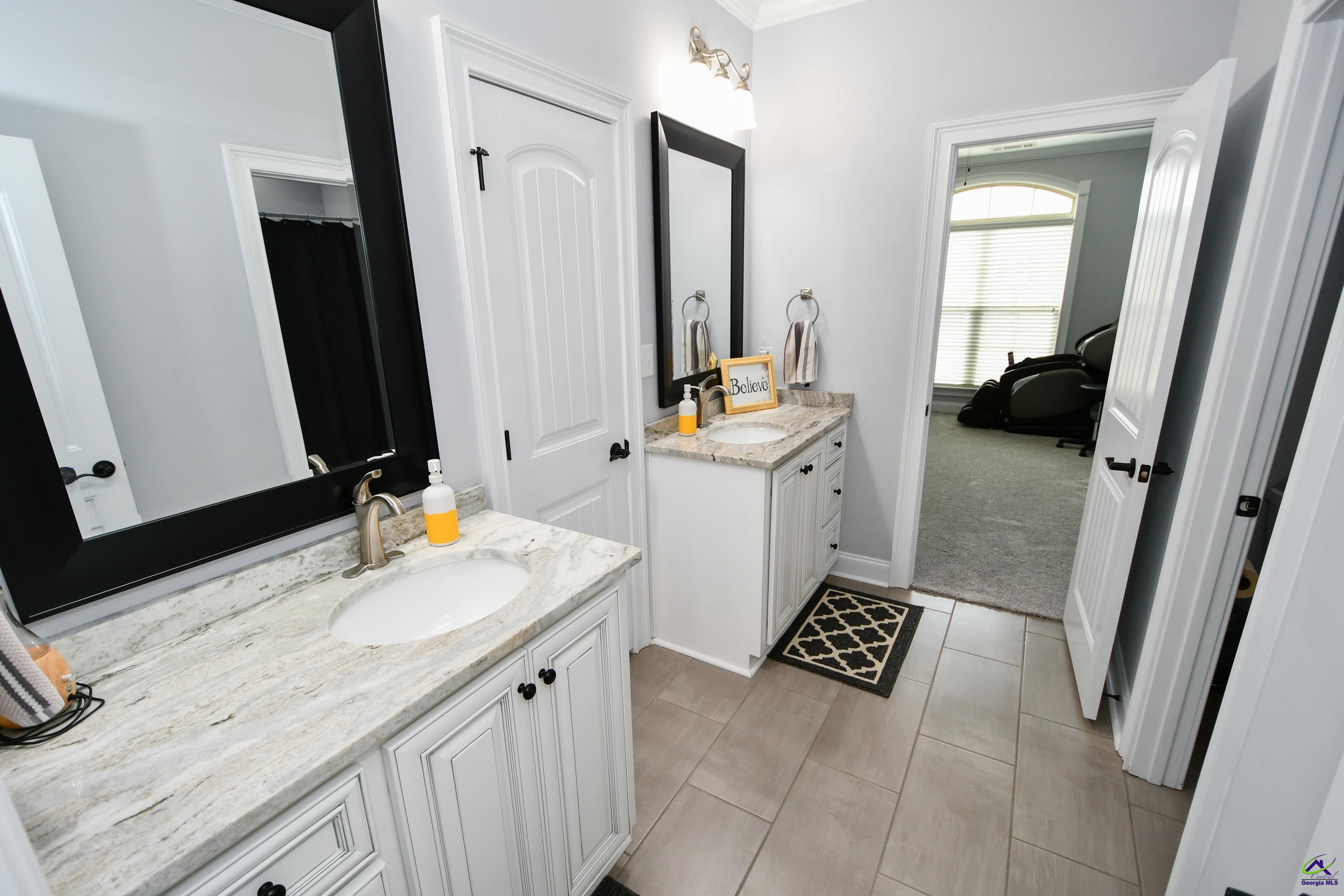 104 Ferruginous Court