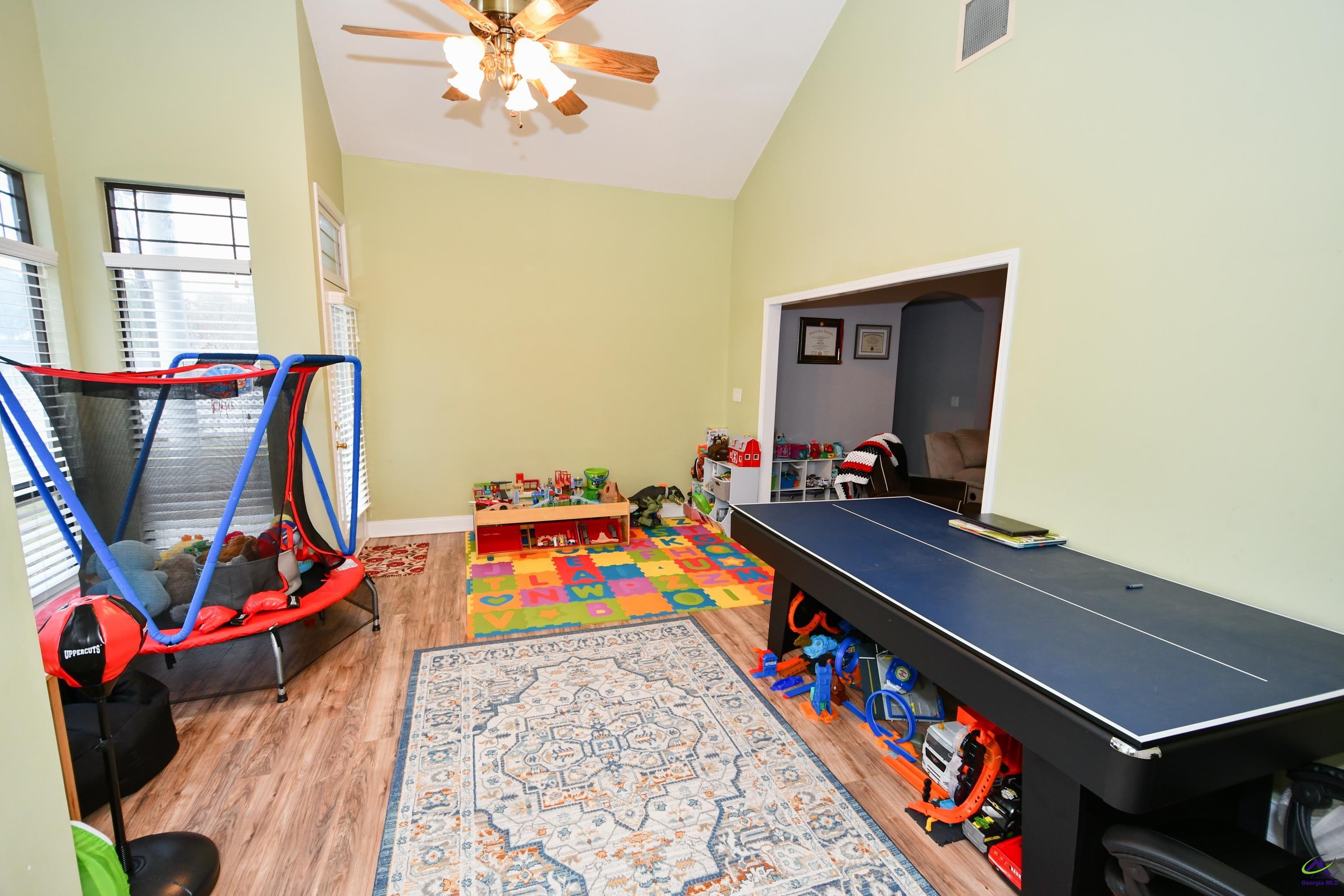 105 Covey Point