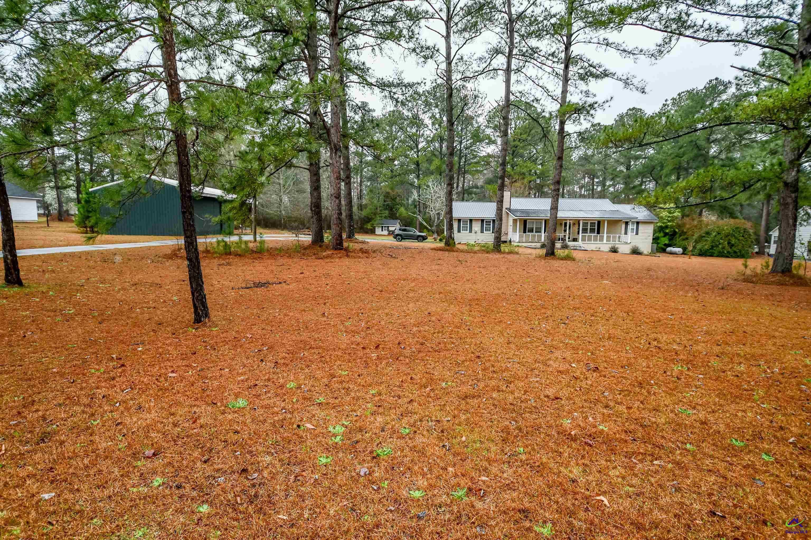 127 Country Club Circle