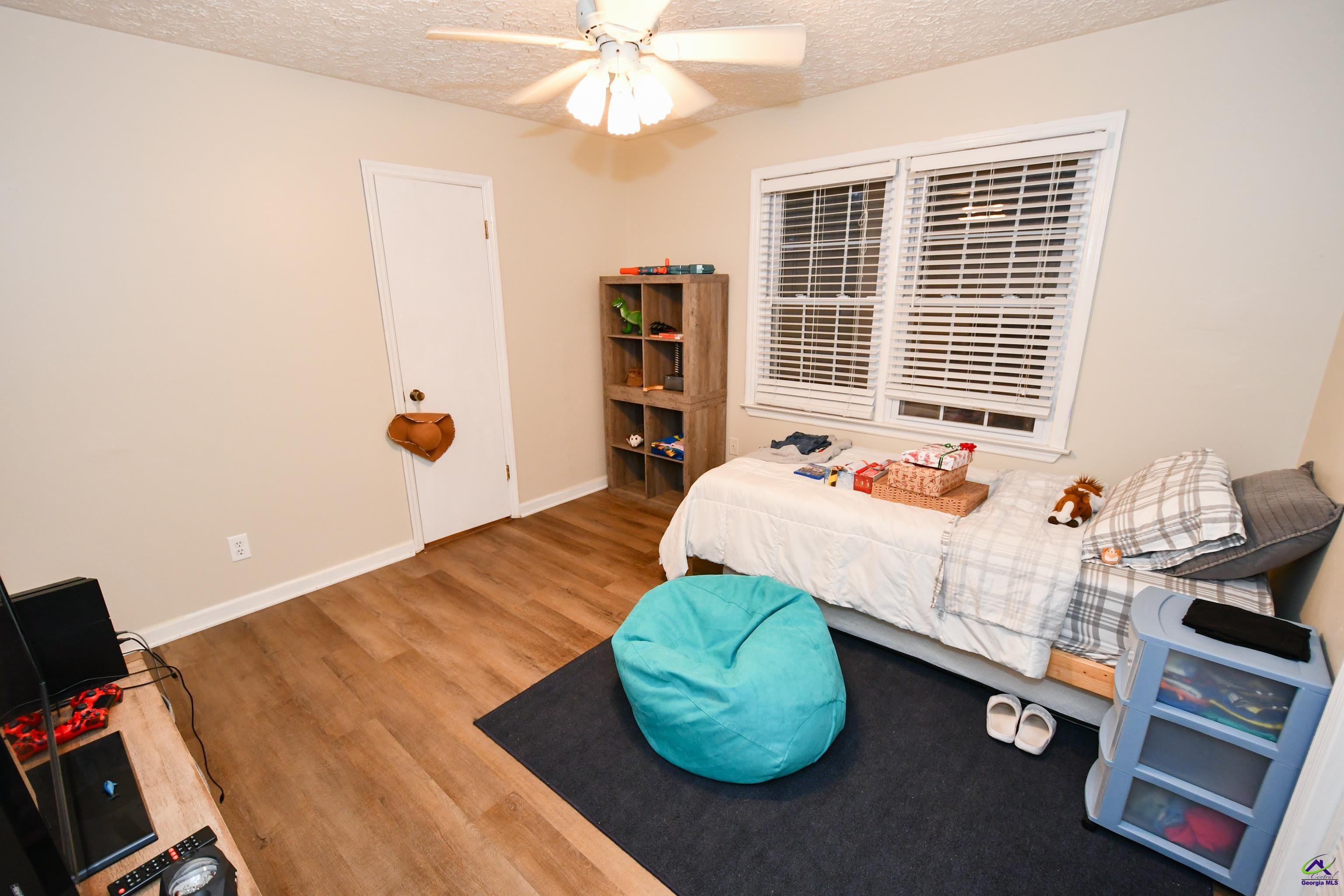 127 Country Club Circle
