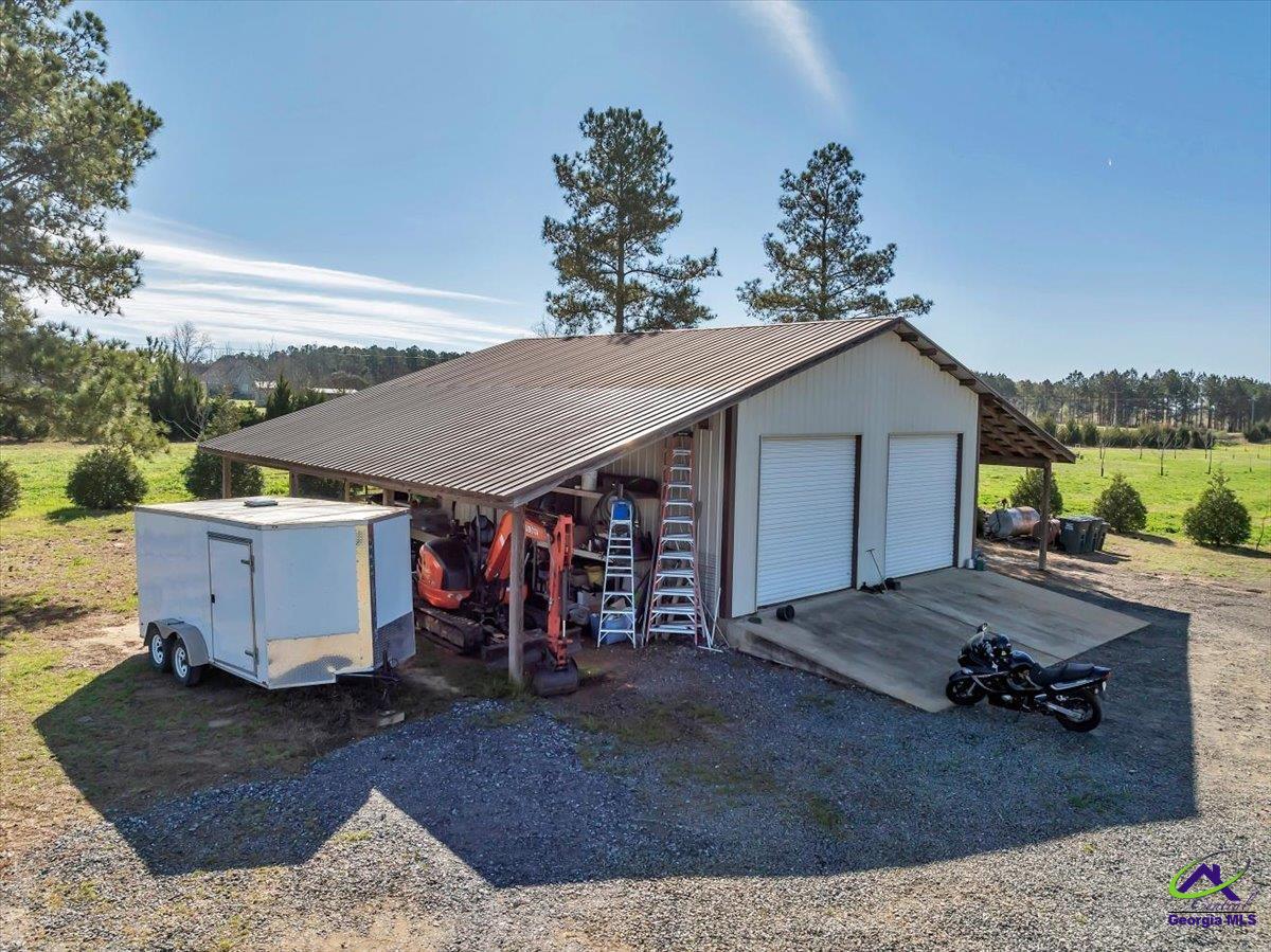 1610 Columbus Hwy