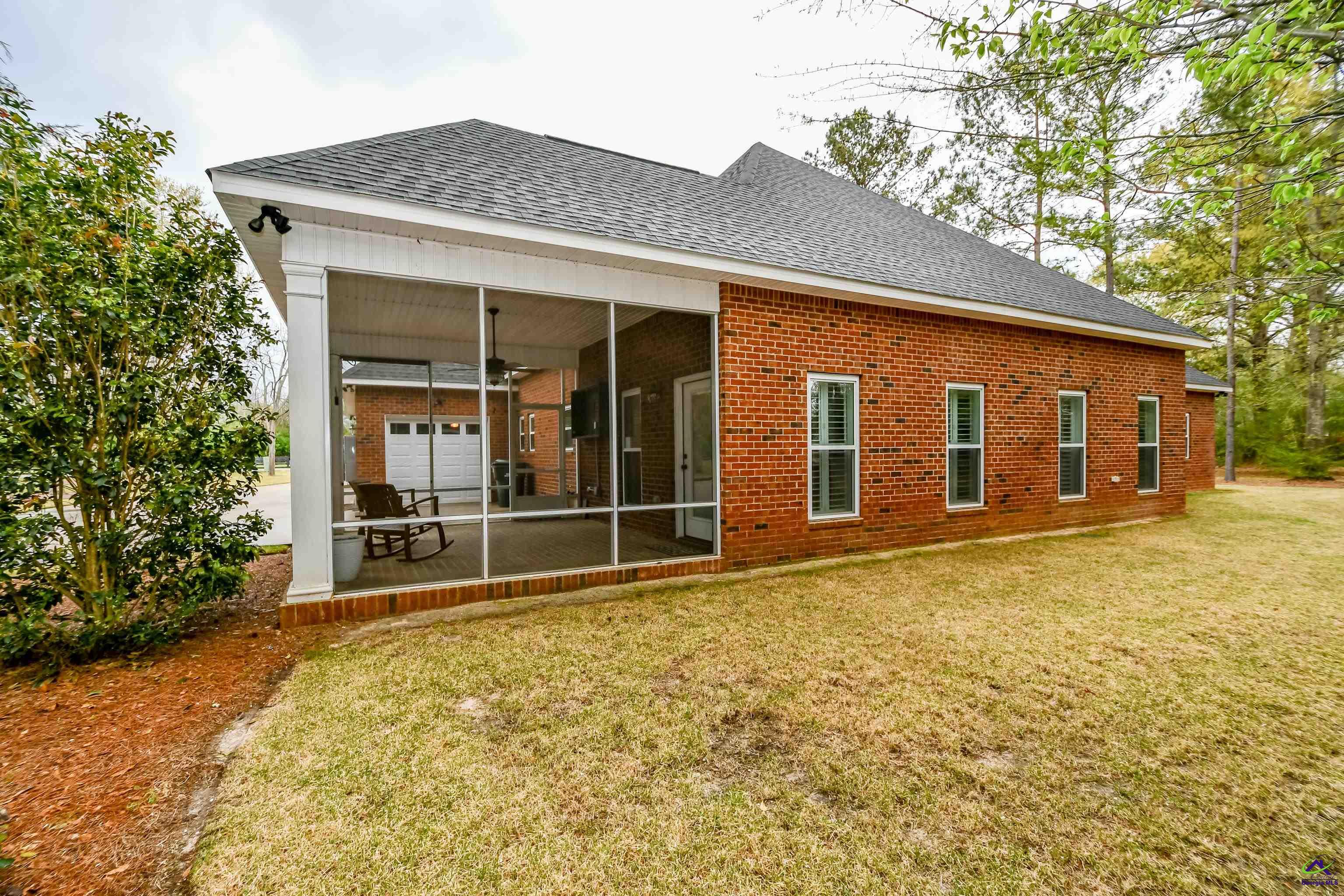 143 Harner Rd
