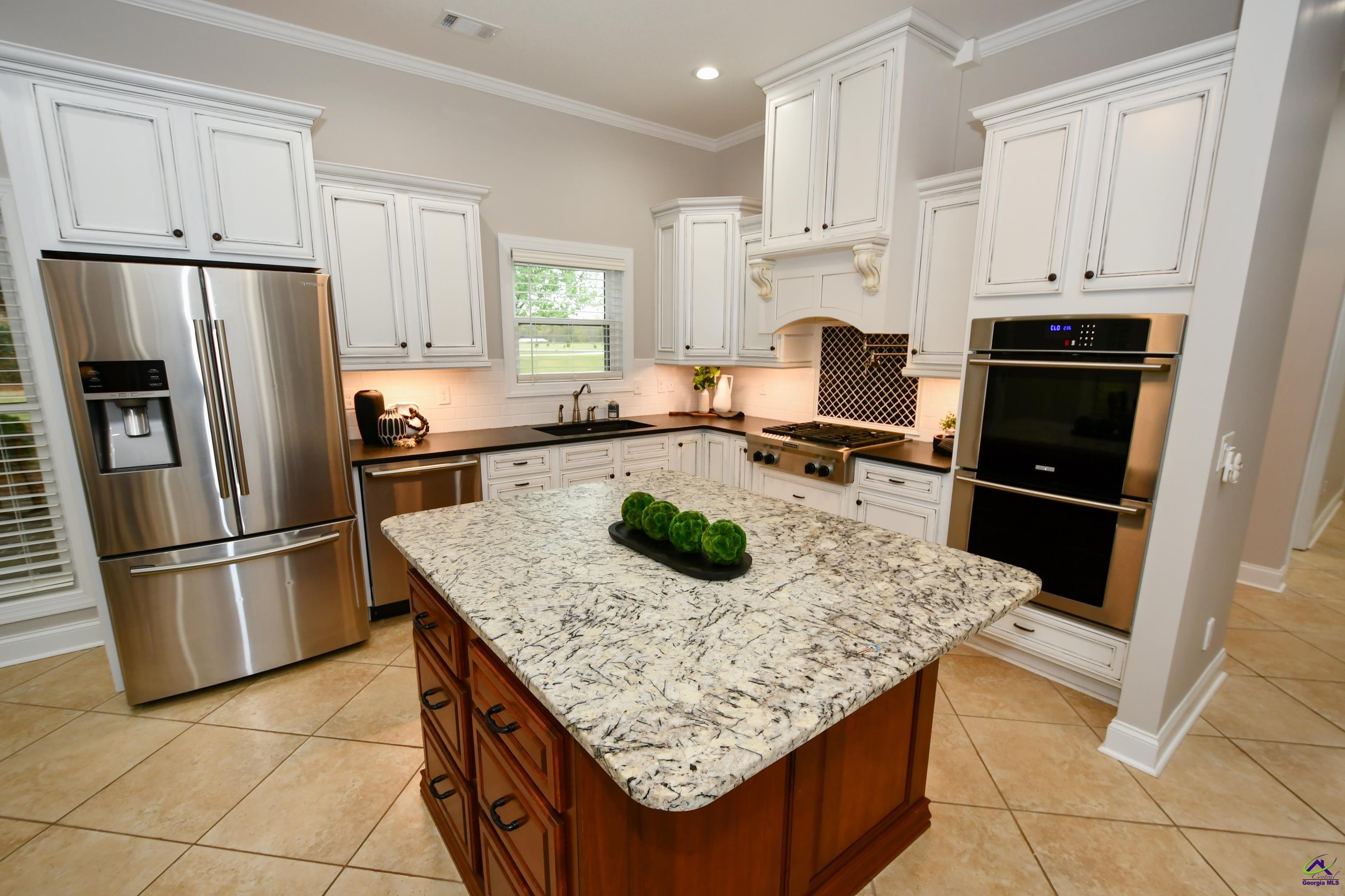 143 Harner Rd