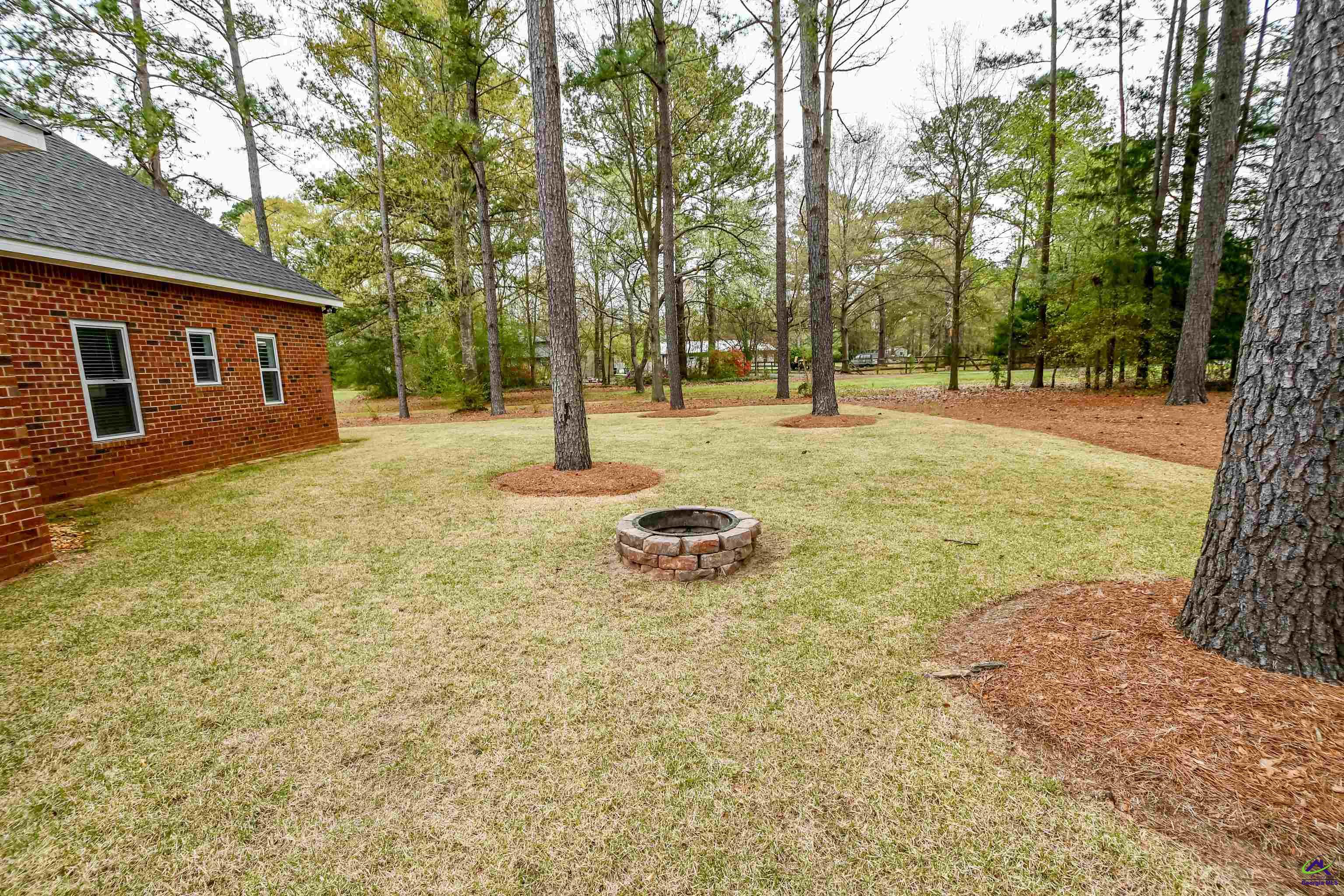143 Harner Rd