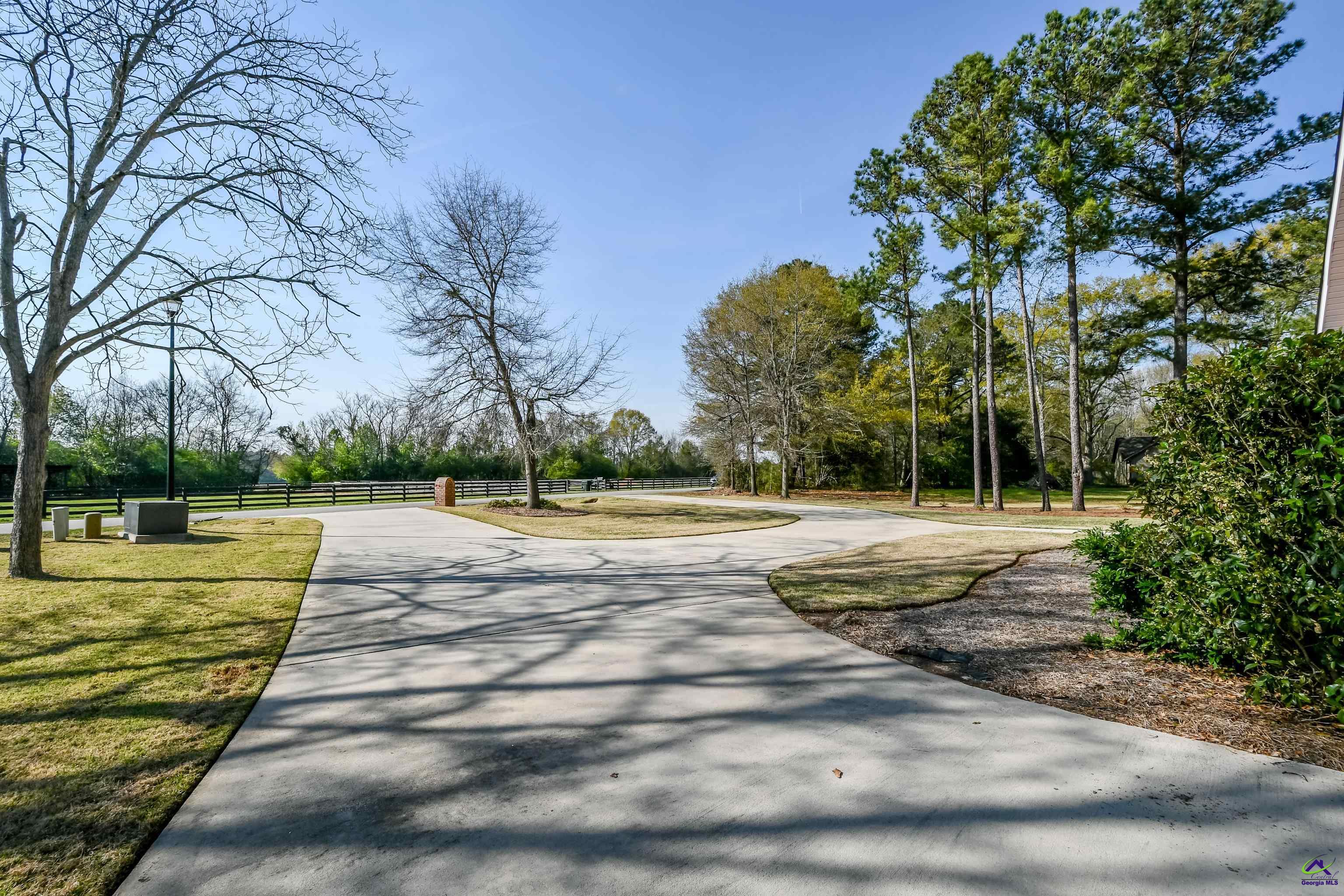 143 Harner Rd