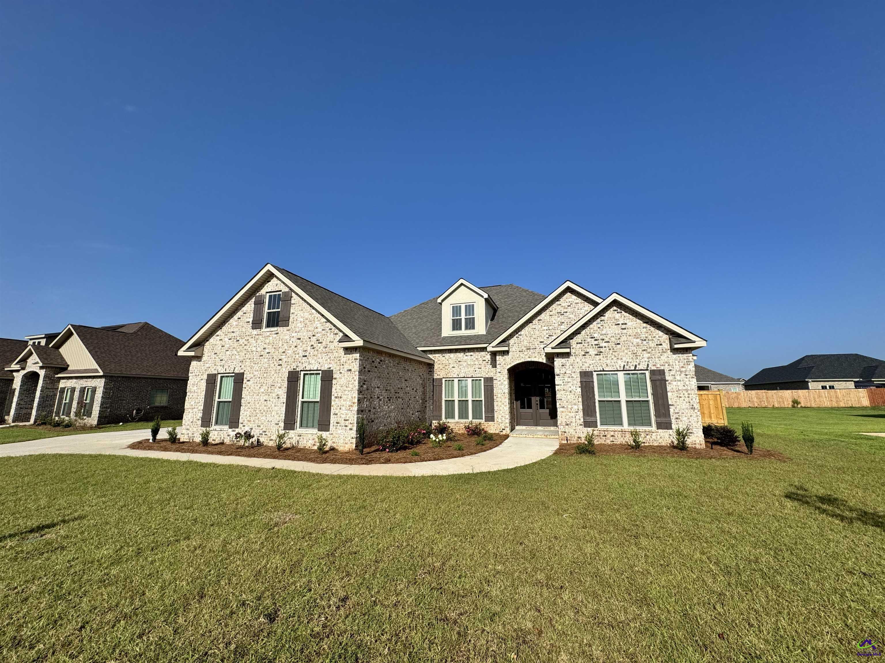 114 Blue Mist Lane