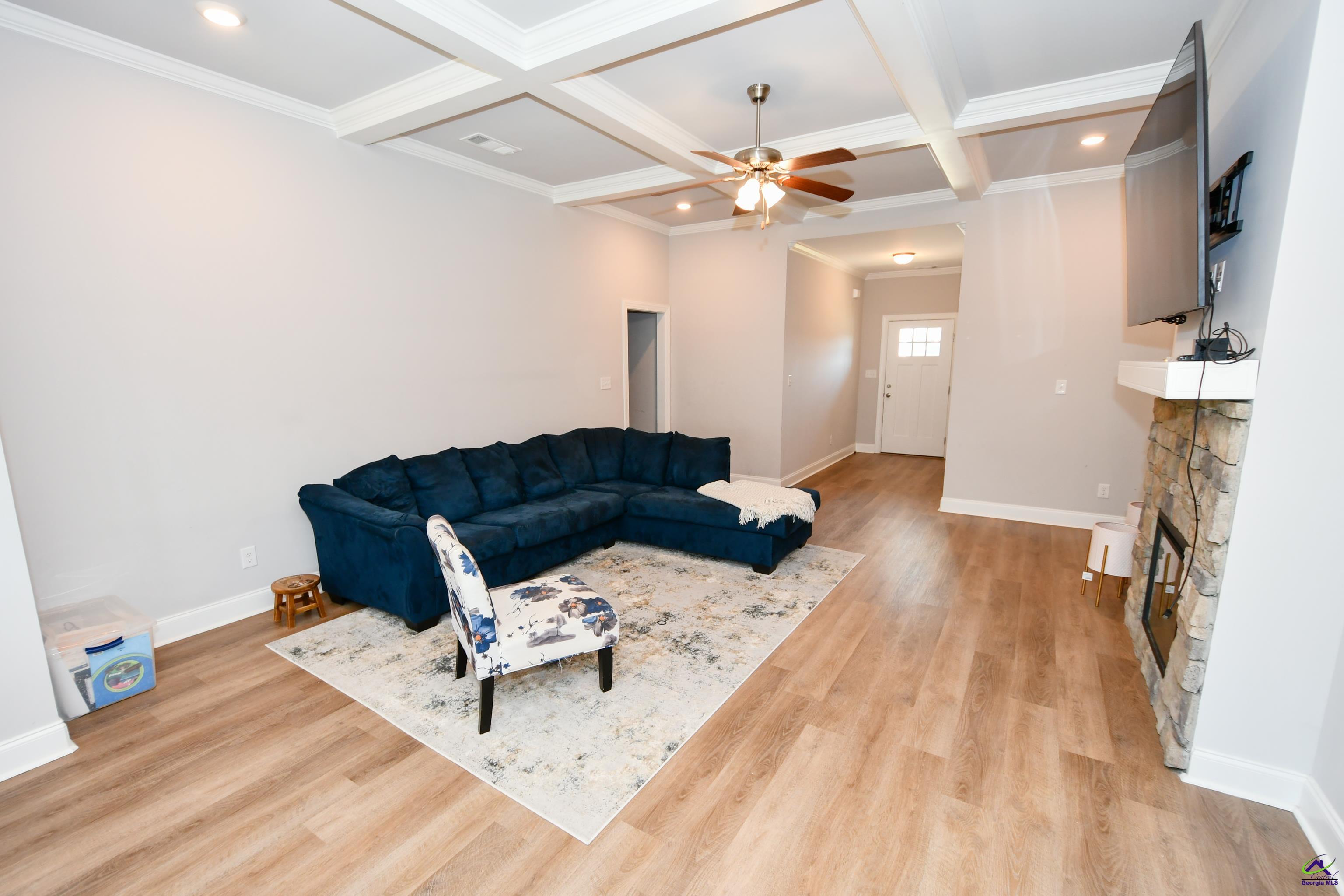 107 Kettle River Lane