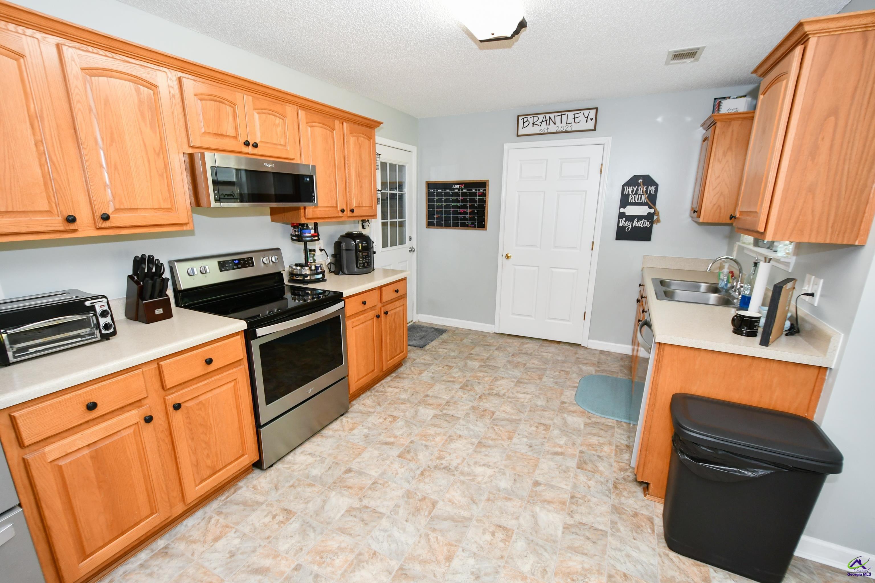 107 Jeannette Place