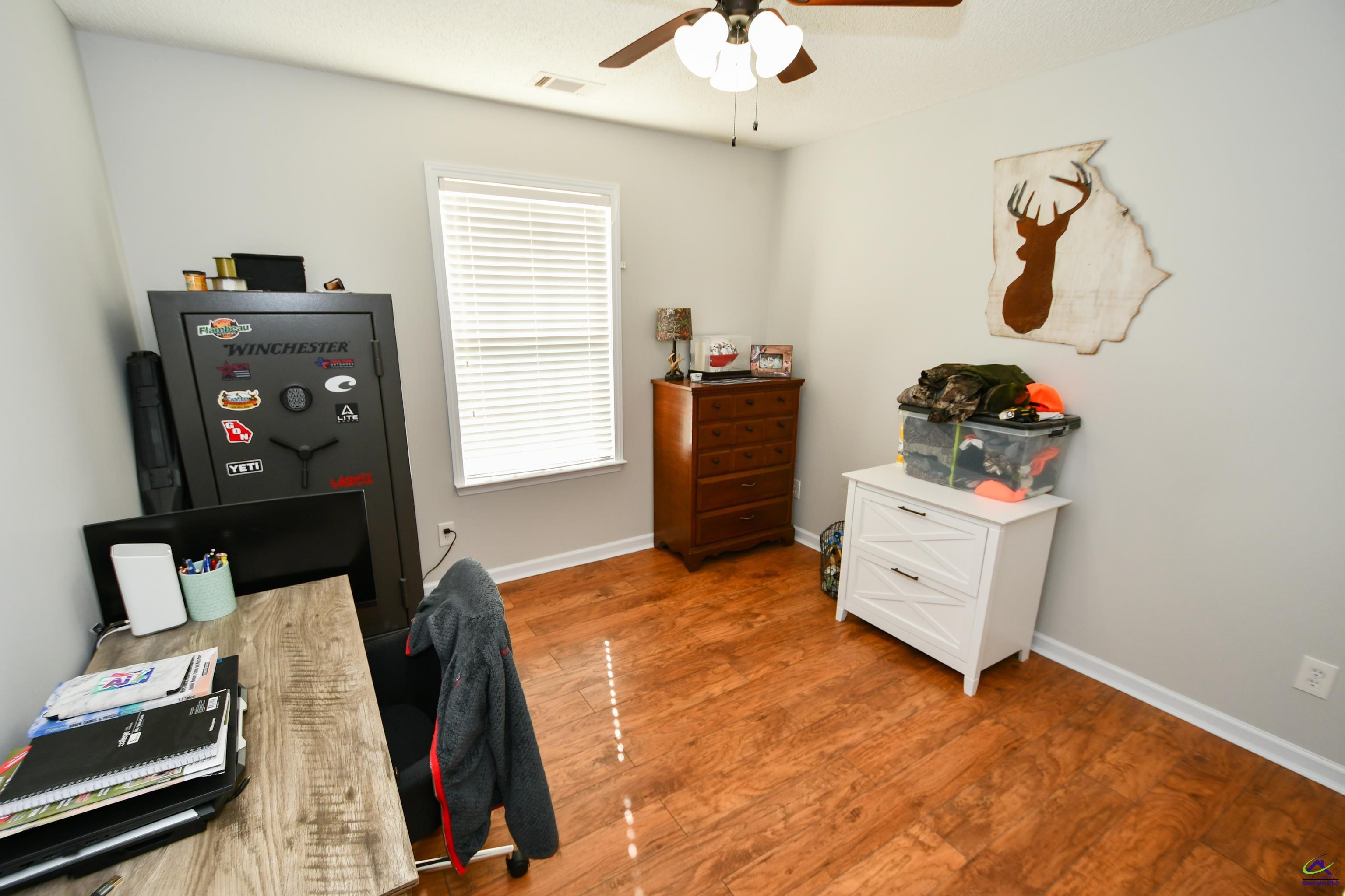 107 Jeannette Place