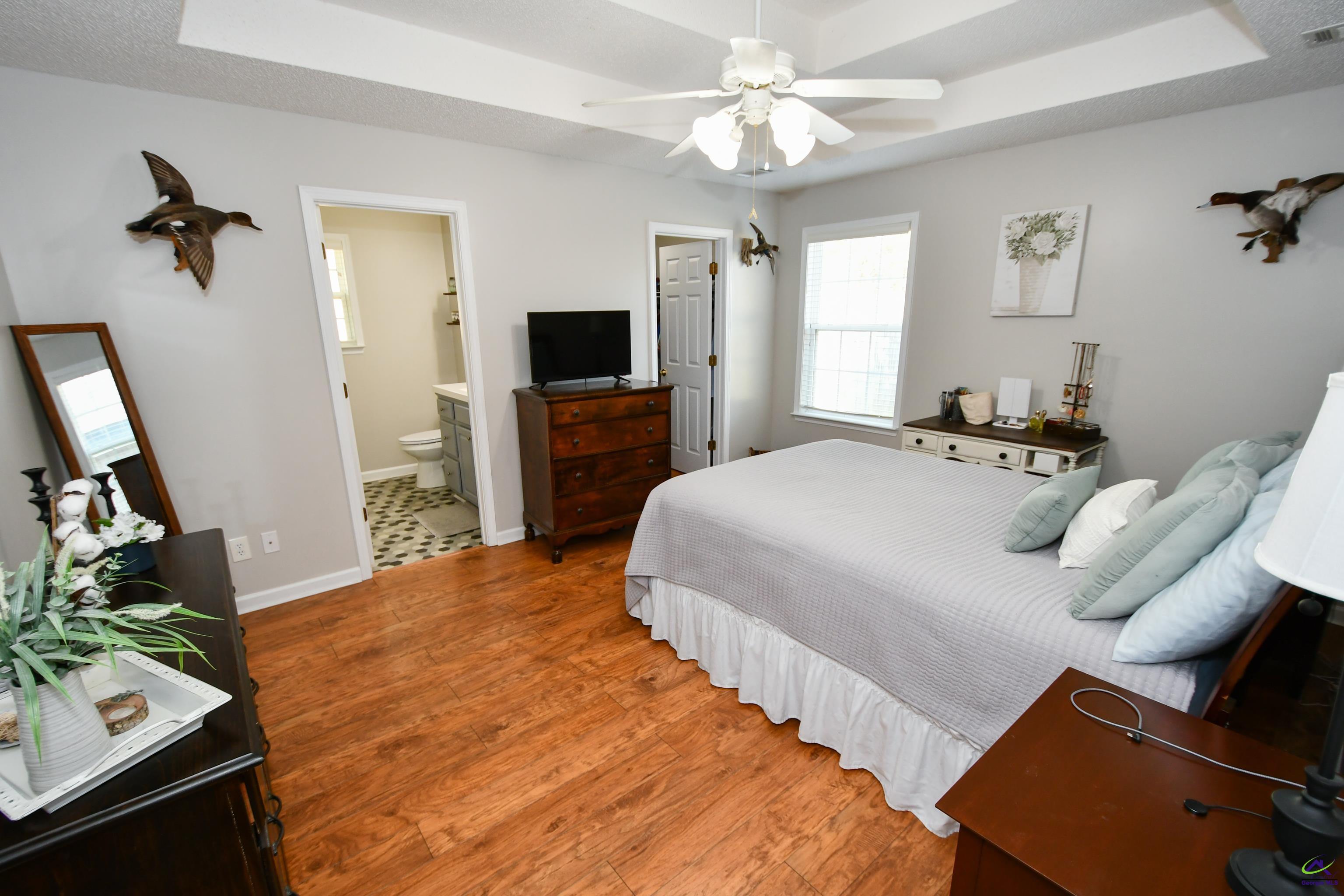 107 Jeannette Place