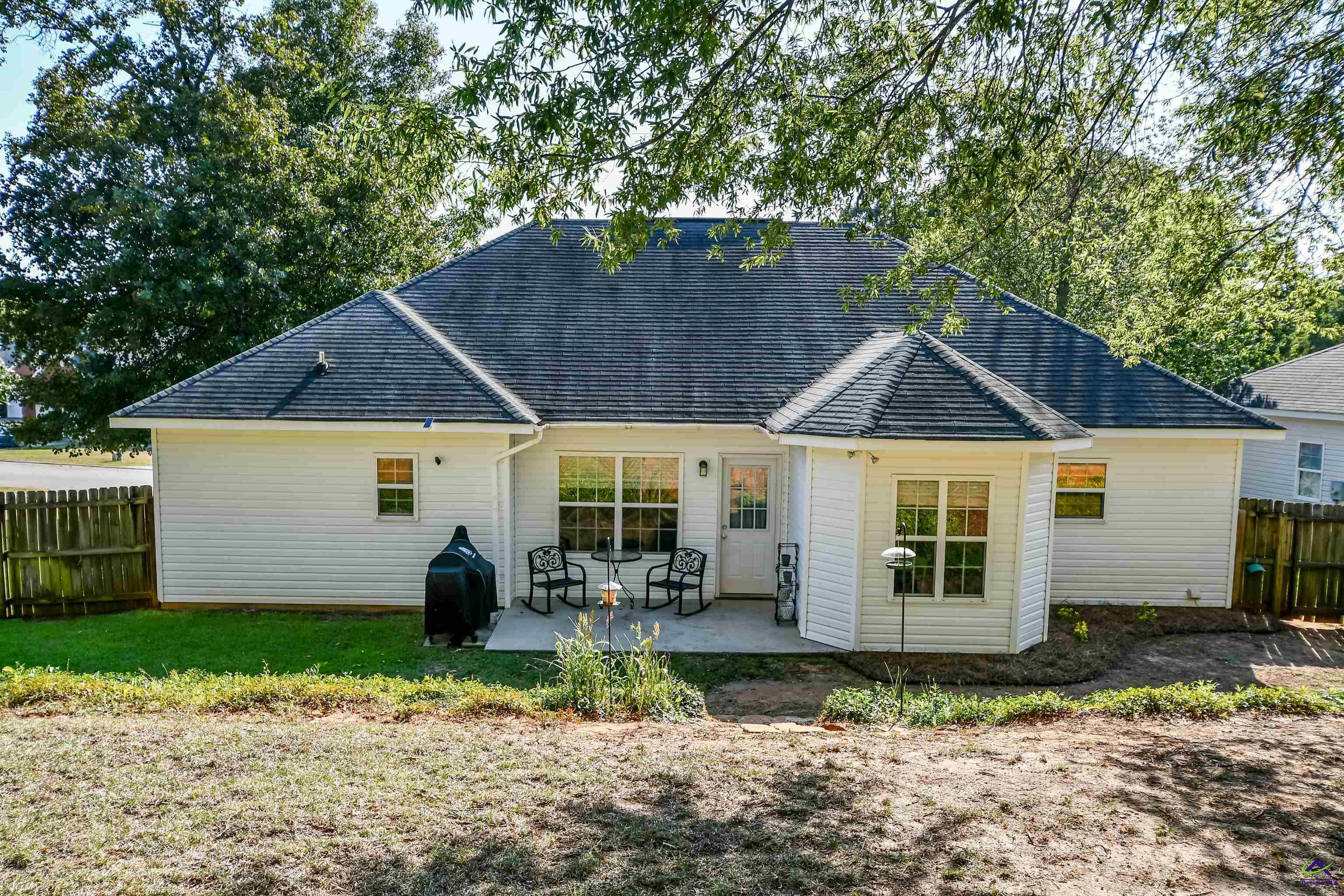107 Jeannette Place