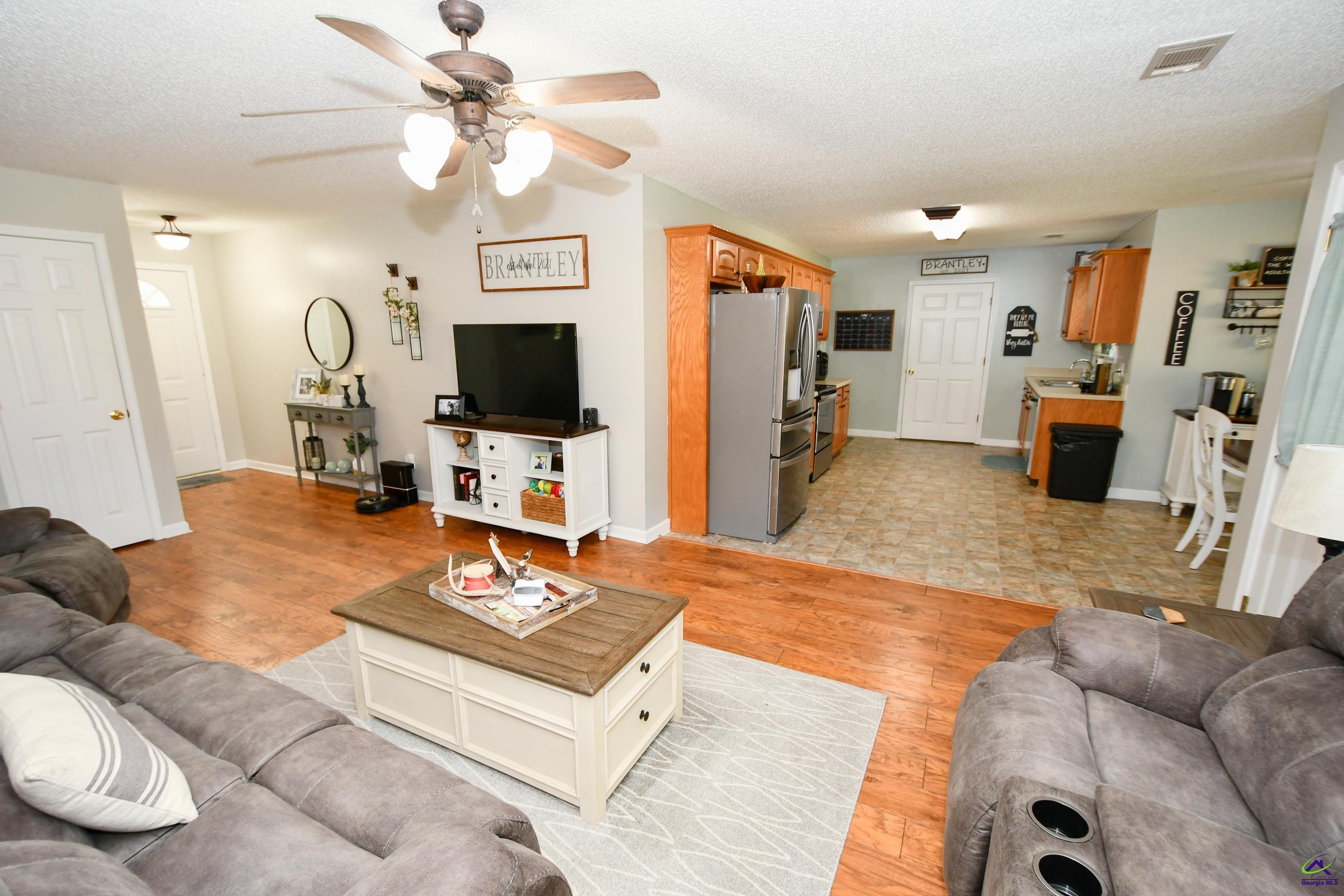 107 Jeannette Place