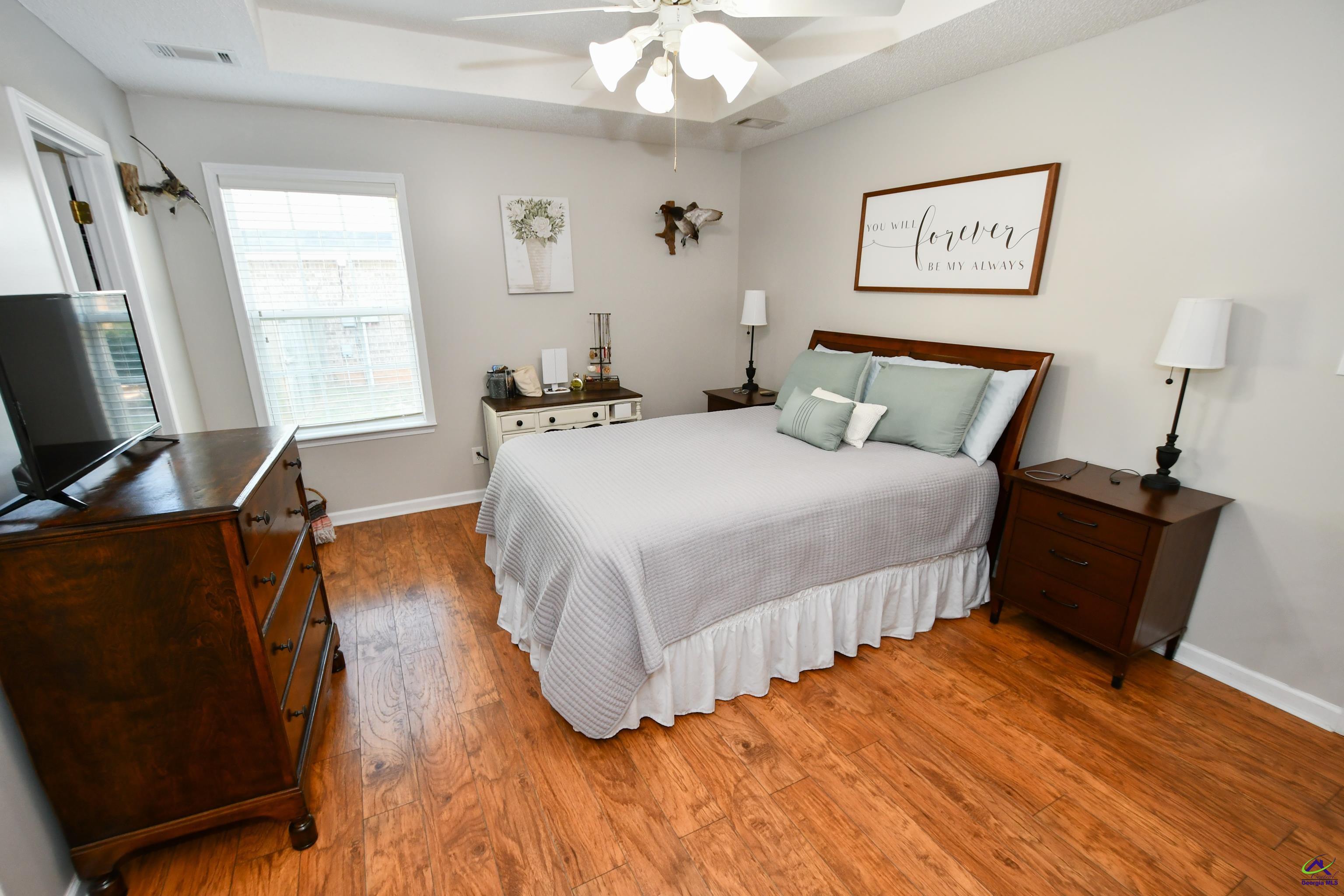 107 Jeannette Place