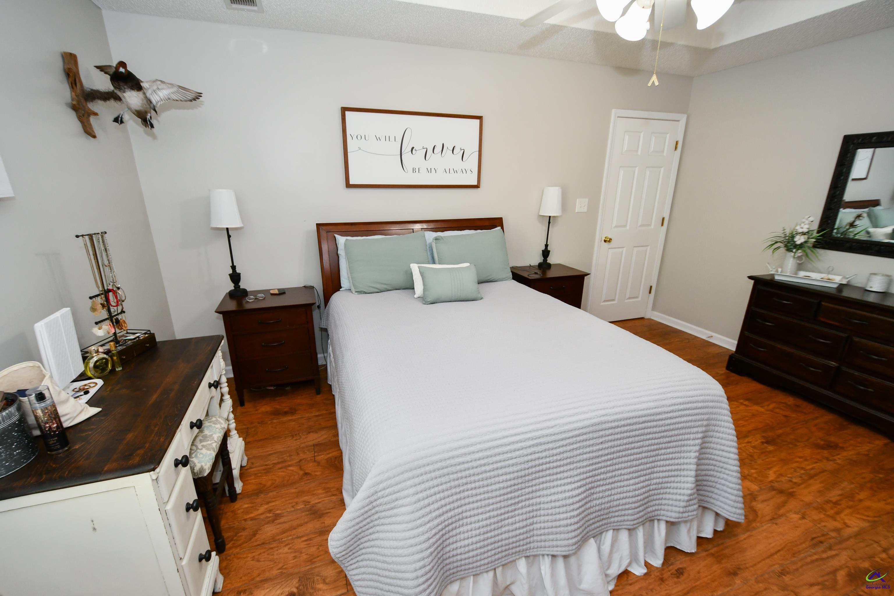 107 Jeannette Place