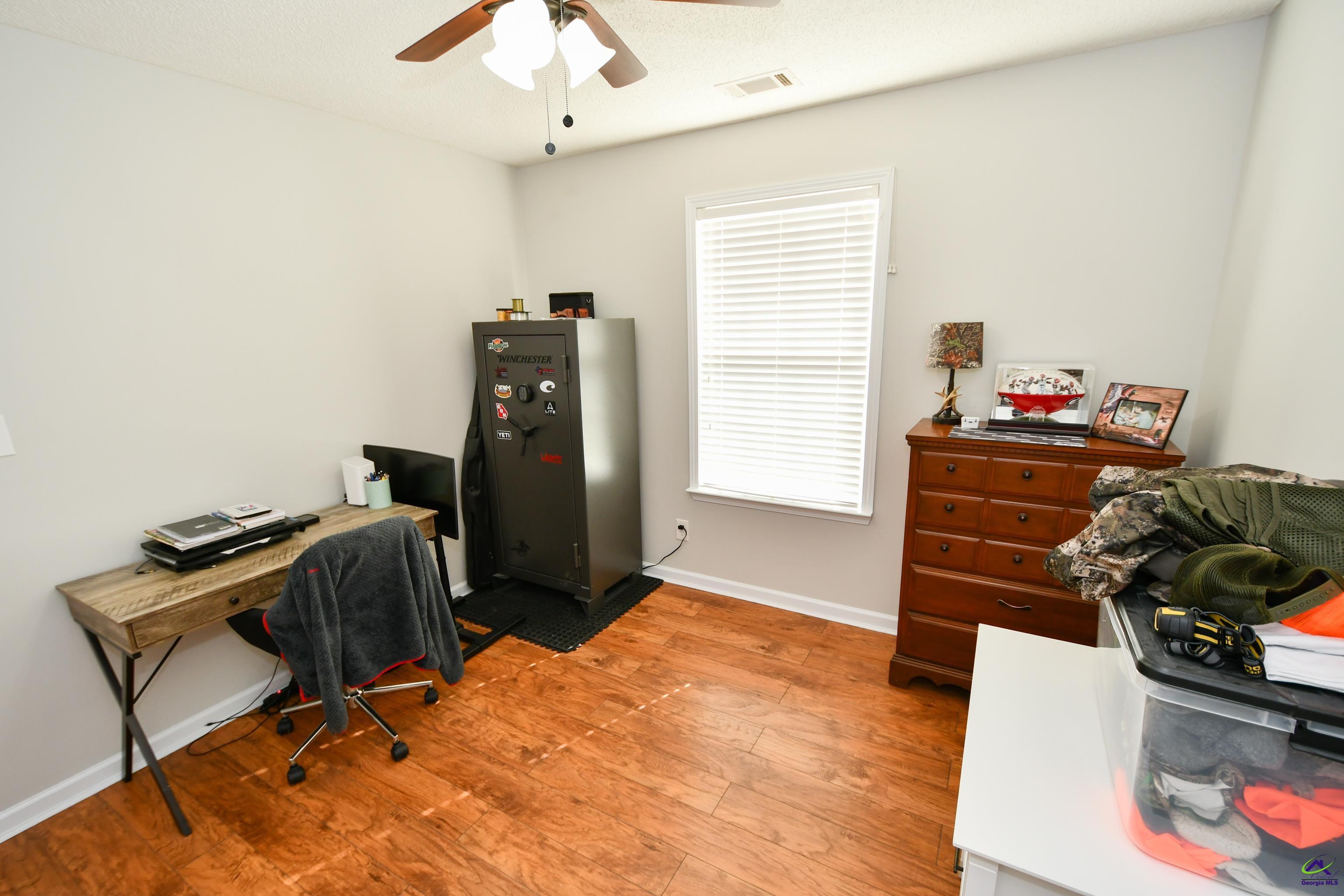 107 Jeannette Place