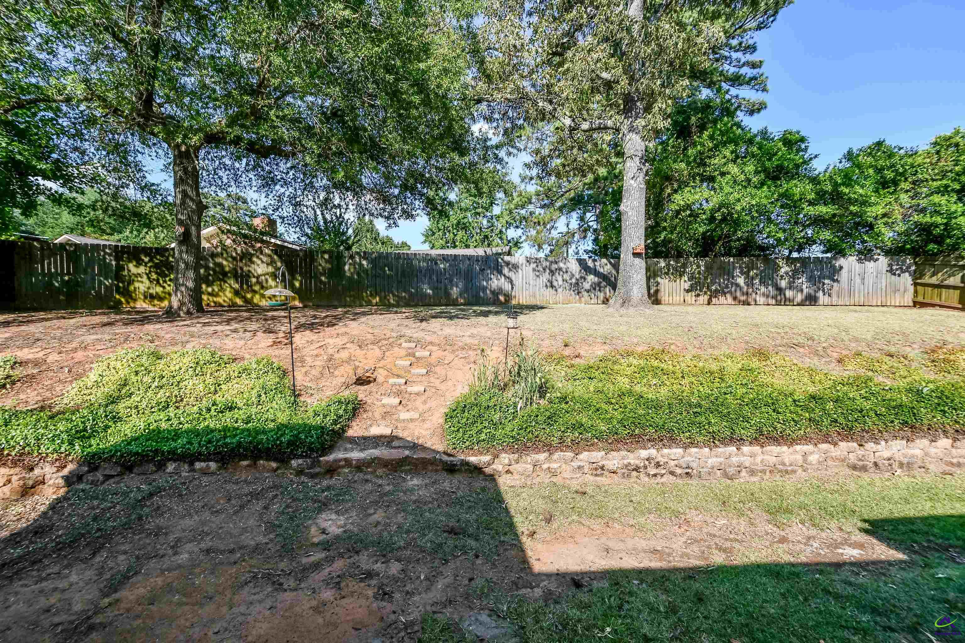 107 Jeannette Place