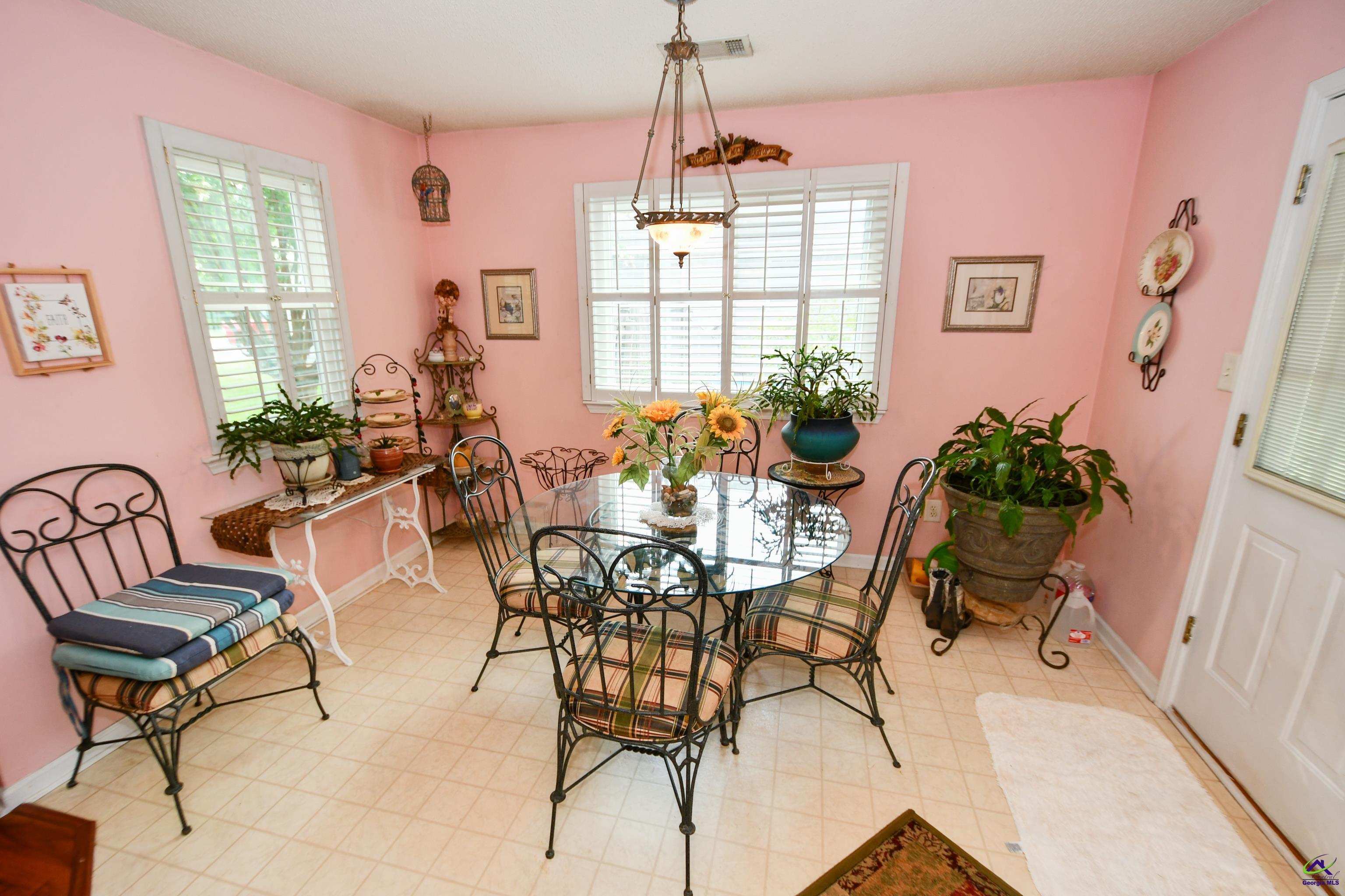 316 Chadwyck Circle