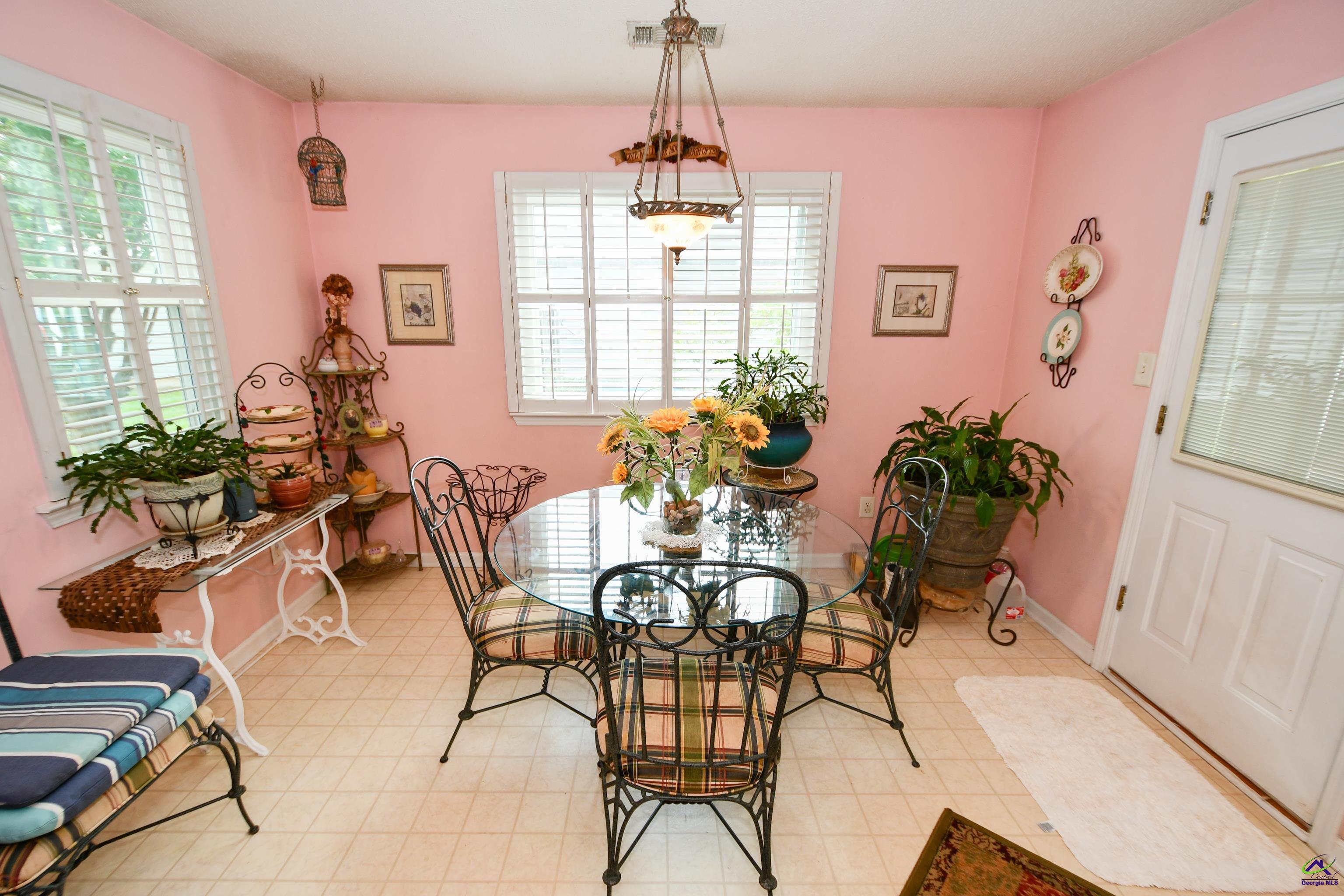 316 Chadwyck Circle